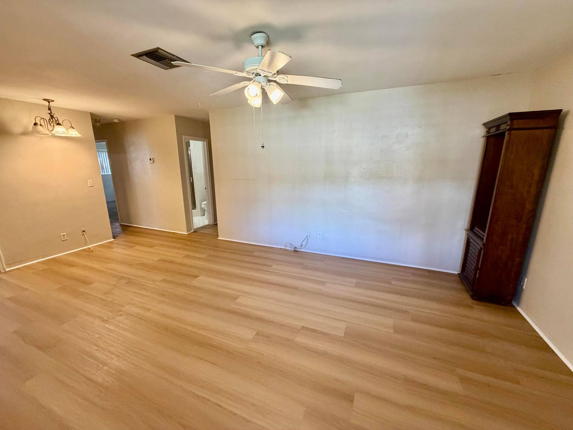 8600 NW 35TH Street, #2, Coral Springs, FL 33065 IMG_0469