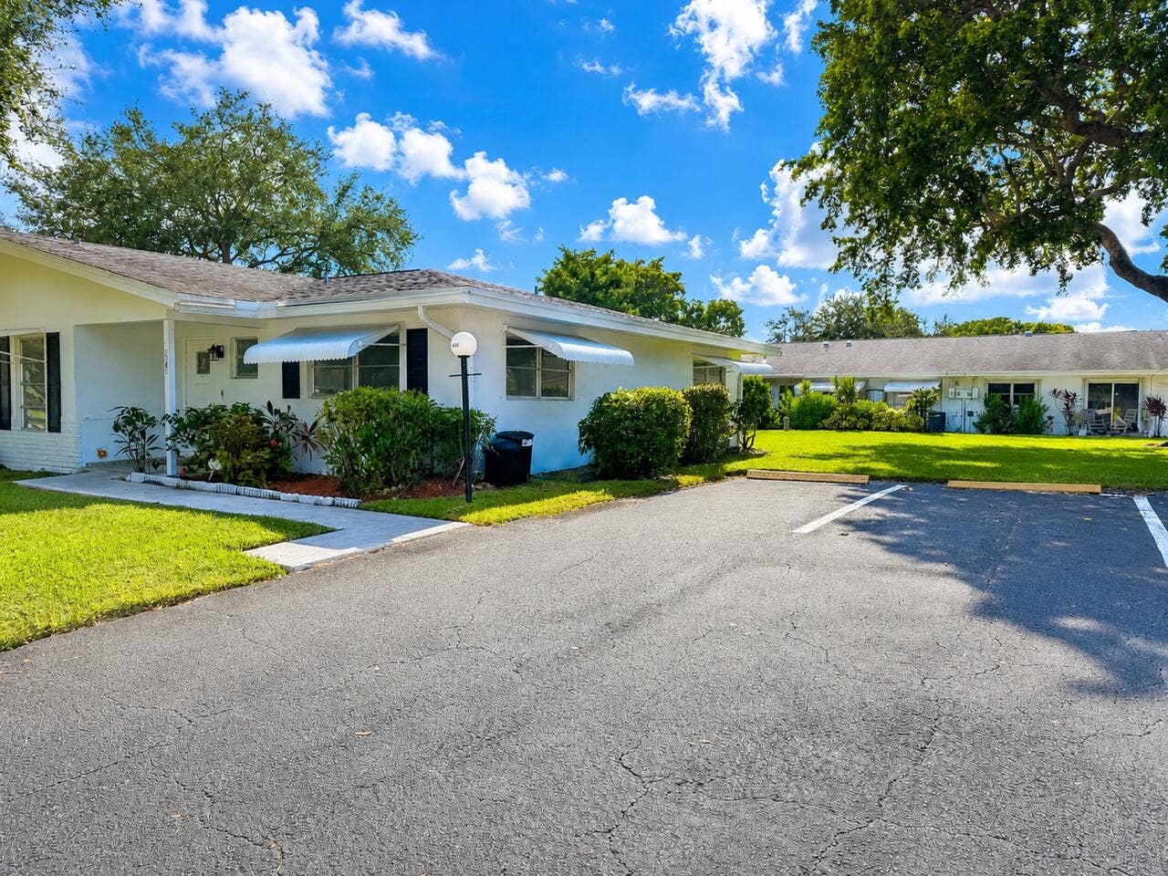 1043 NW 85TH Avenue, #B-4, Plantation, FL 33322 14B8F101-AD68-40D4-8805-CFD17767BE61