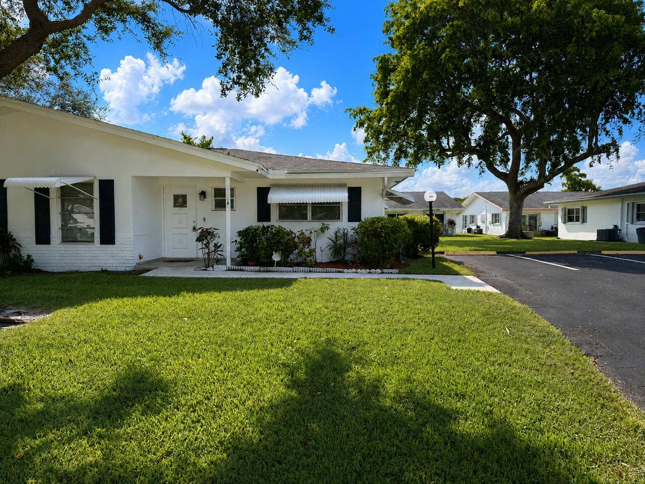 1043 NW 85TH Avenue, #B-4, Plantation, FL 33322 3F14CABC-4717-4970-ADB8-FF242416081E