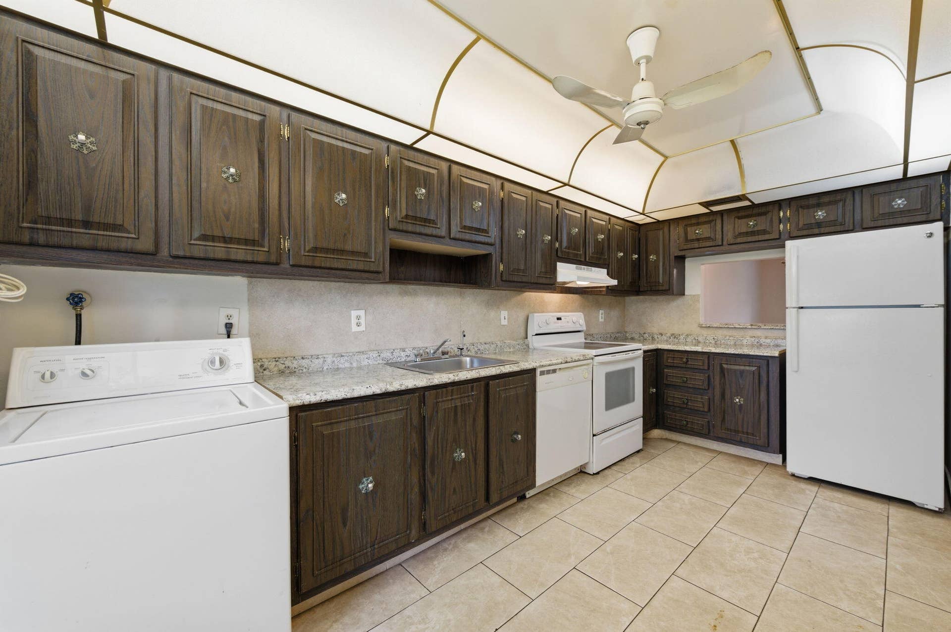 1043 NW 85TH Avenue, #B-4, Plantation, FL 33322 10-web-or-mls-DSC_6923