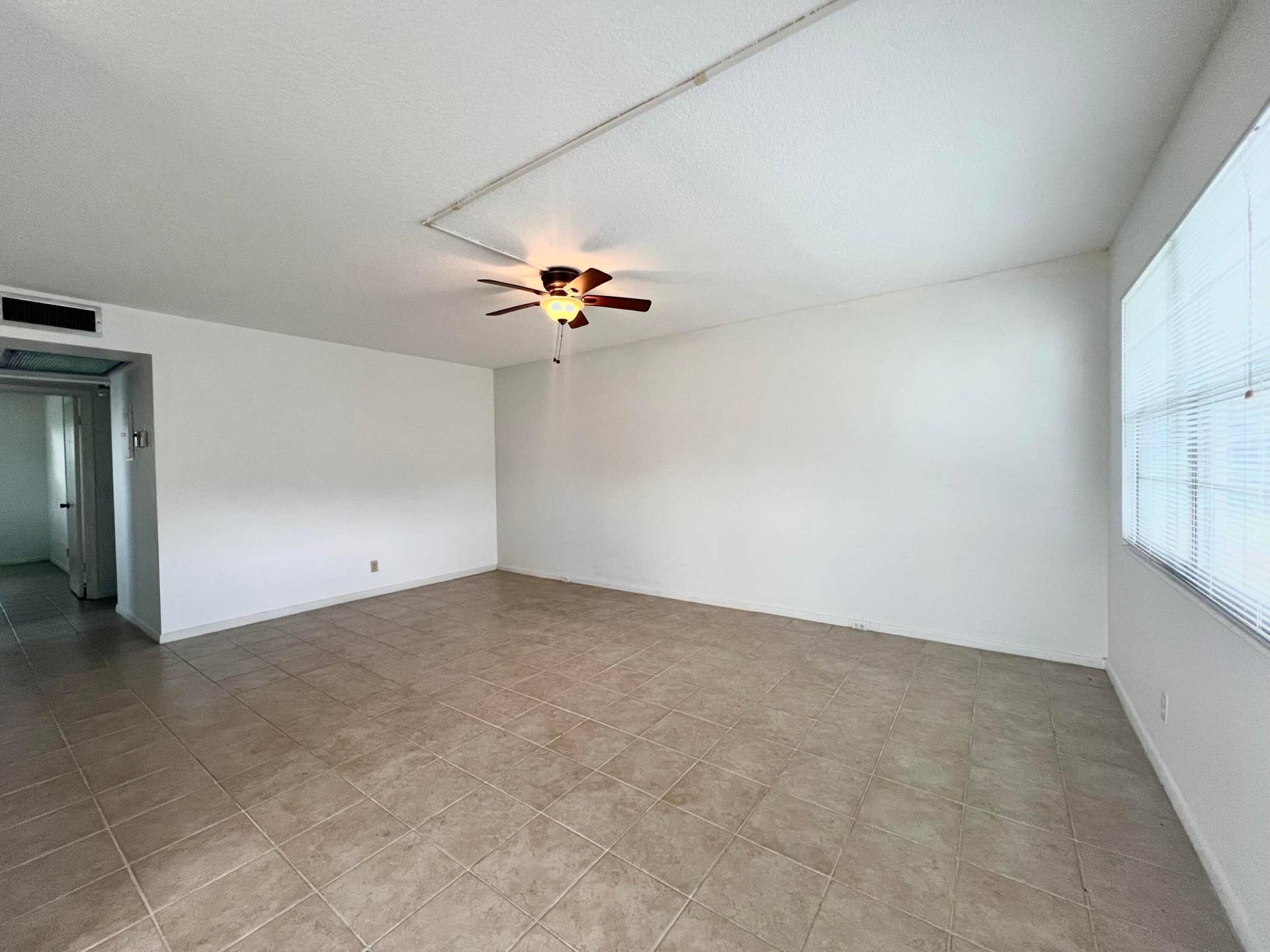 209 TILFORD K, #209, Deerfield Beach, FL 33442 Living Area