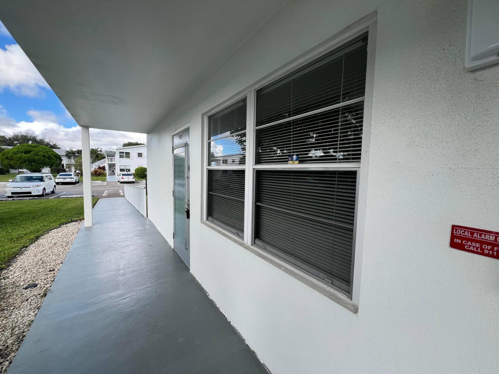 209 TILFORD K, #209, Deerfield Beach, FL 33442 Walkway and Front entrance