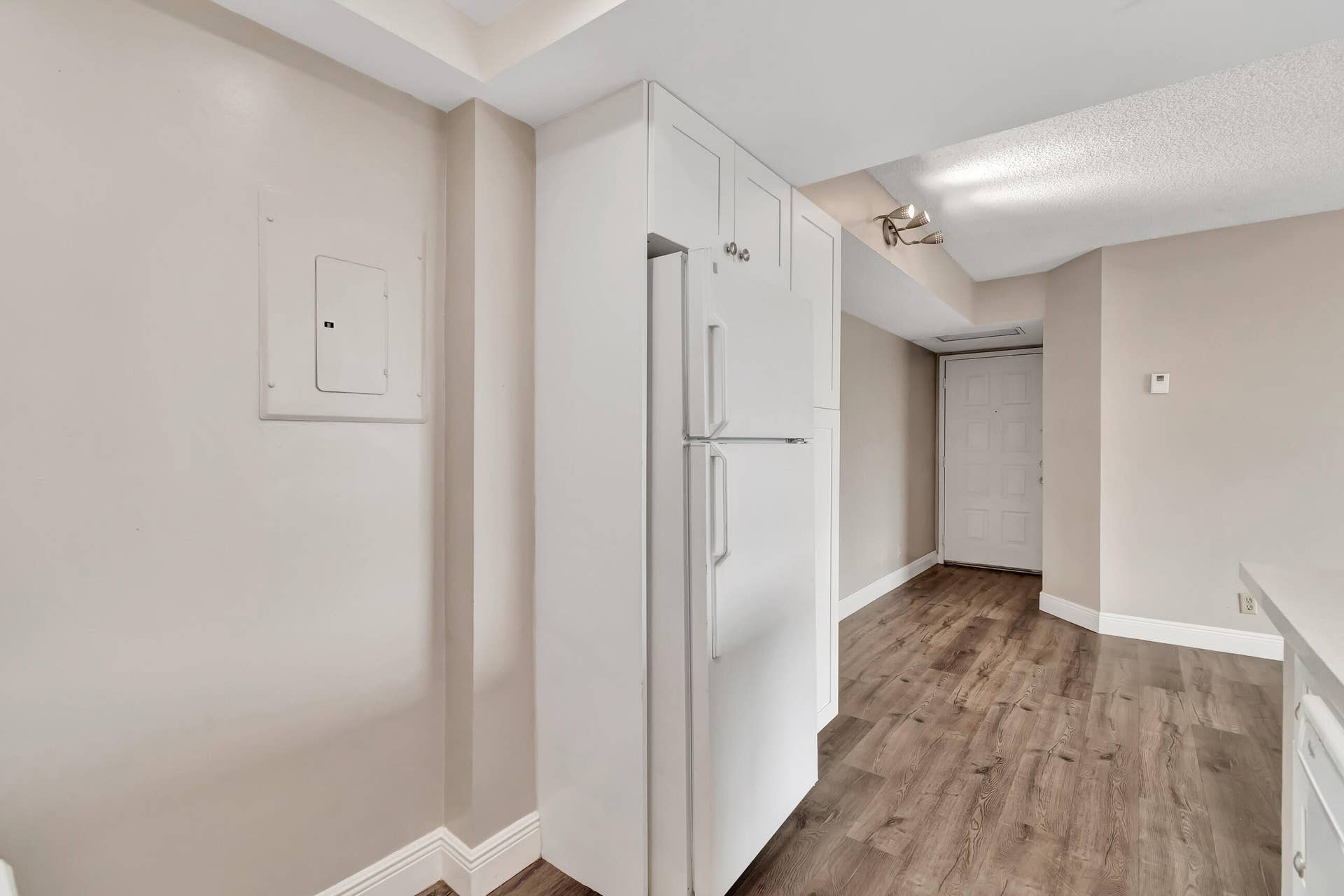 706 EXECUTIVE CENTER Drive, #26, West Palm Beach, West Palm Beach, FL 33401 DSC_3184
