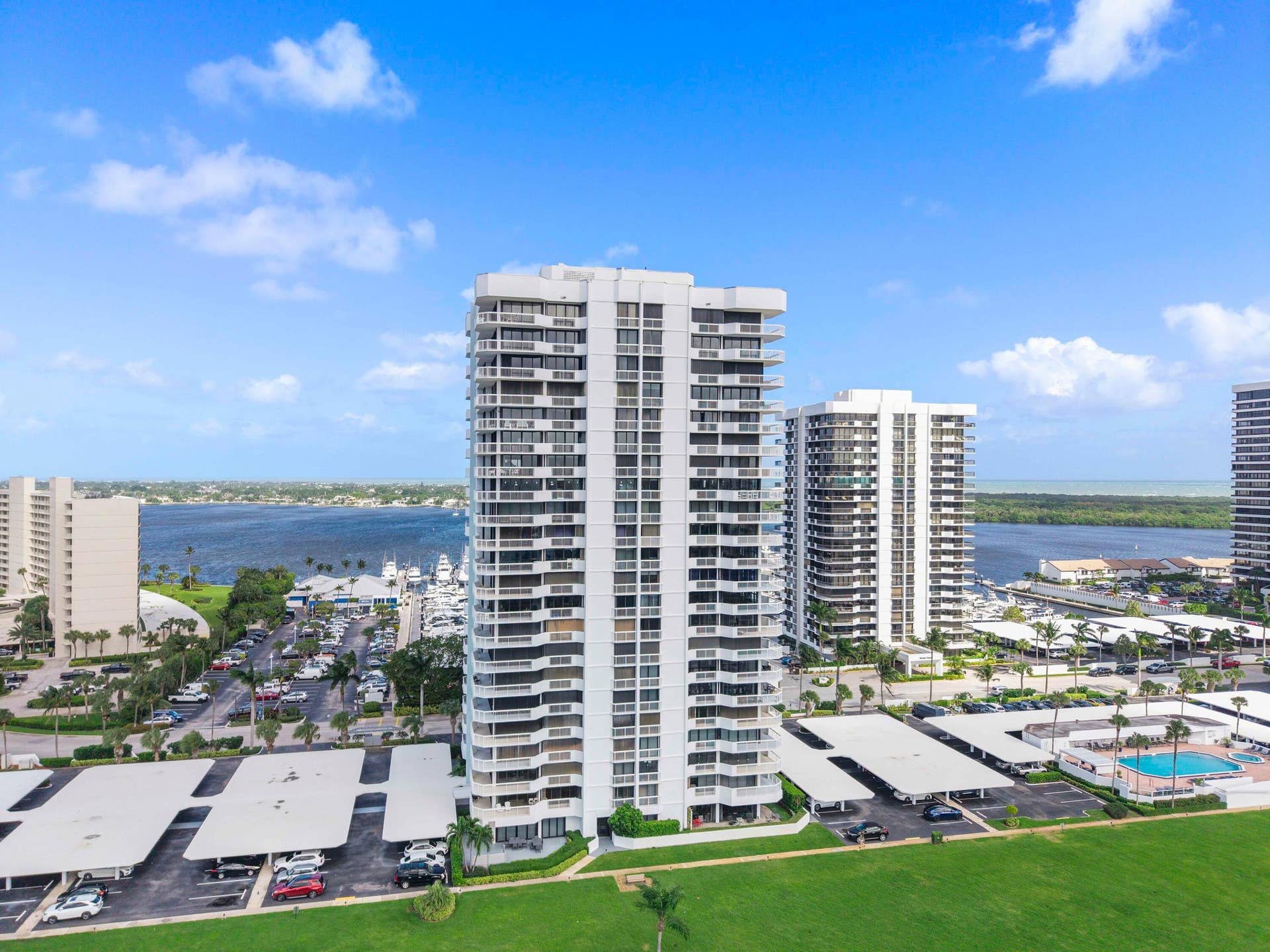 123 LAKESHORE Drive, #1143, North Palm Beach, FL 33408 123 Lakeshore Dr u1143_005