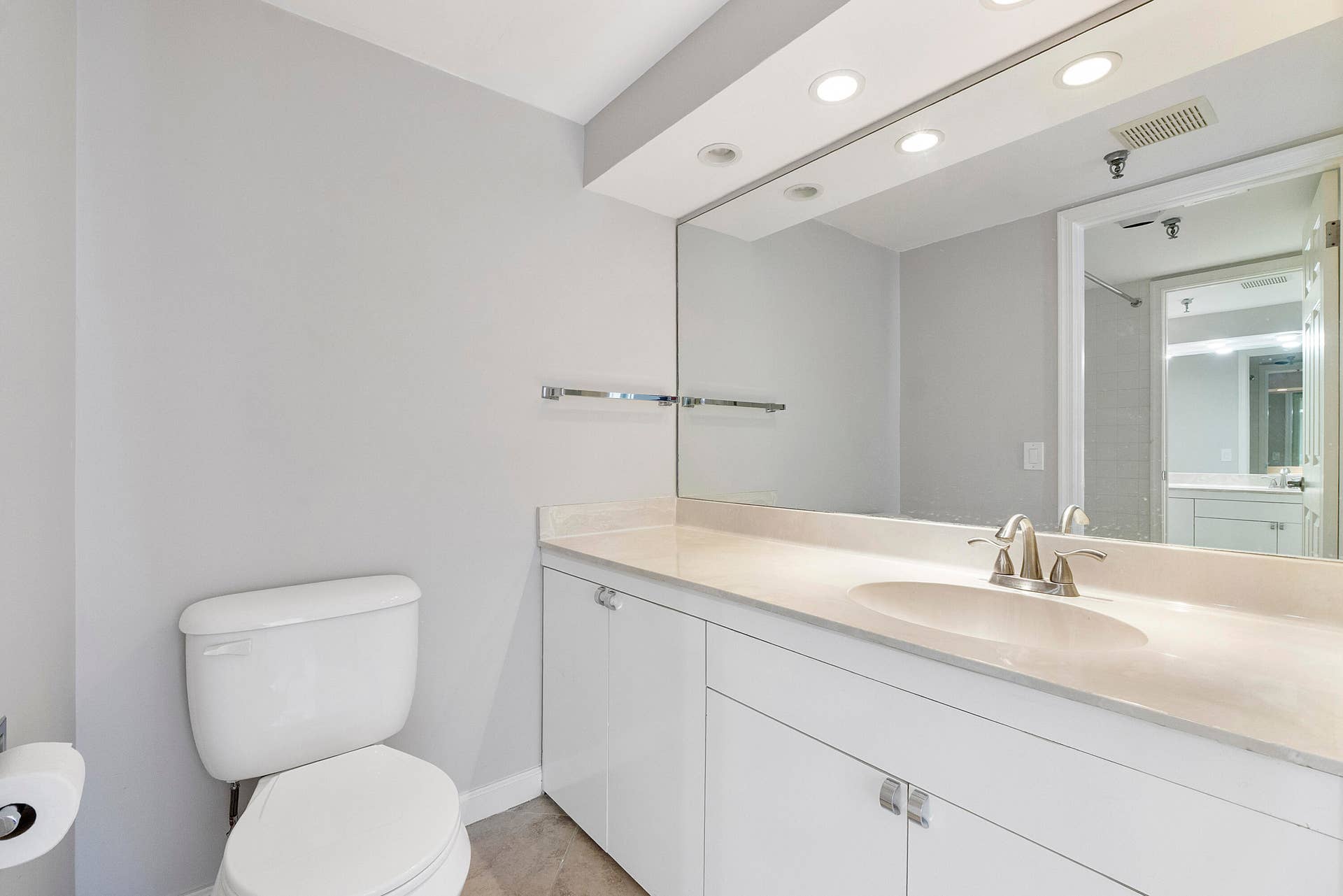 123 LAKESHORE Drive, #1143, North Palm Beach, FL 33408 123 Lakeshore Dr u1143_025