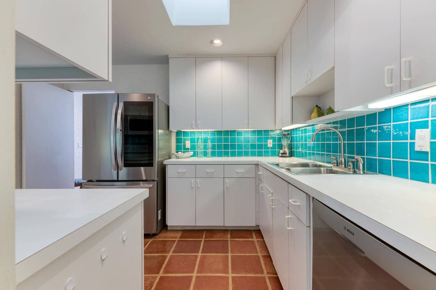 217 Debra Lane, Palm Beach, FL 33480 217 Debra Ln Palm Beach FL-large-013-017