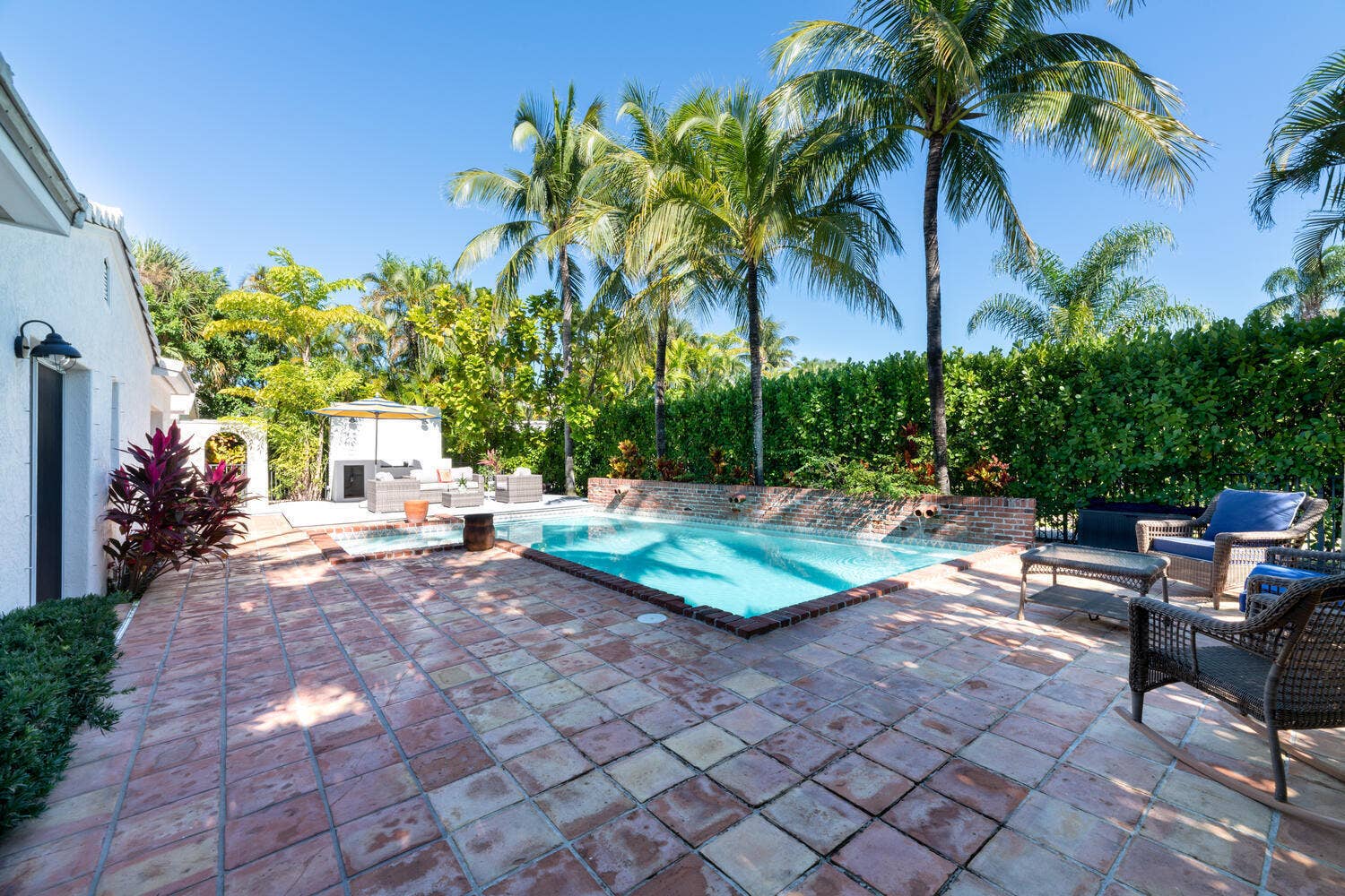 217 Debra Lane, Palm Beach, FL 33480 217 Debra Ln Palm Beach FL-large-025-015