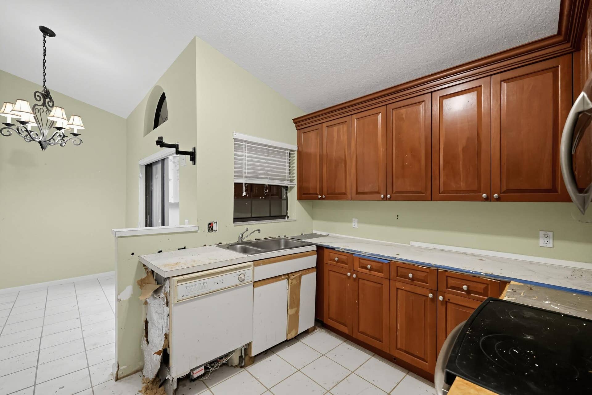 4330 SHERWOOD FOREST Drive, Delray Beach, FL 33445 17