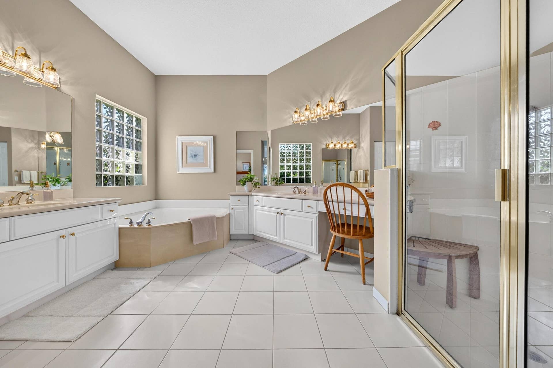 6930 NW 104th Lane, Parkland, FL 33076 031-017-Primary Bath-4000x2662