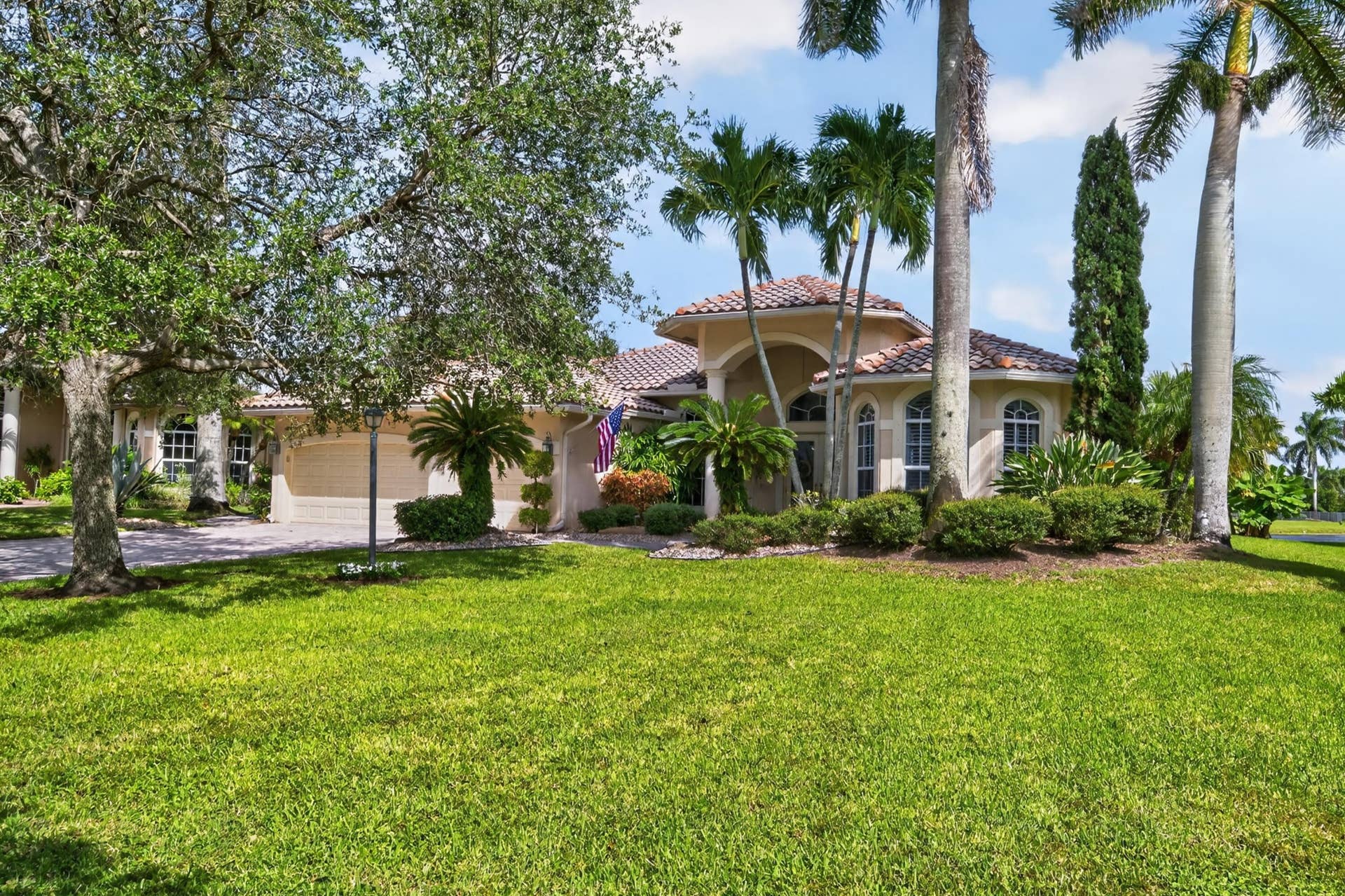 6930 NW 104th Lane, Parkland, FL 33076 001-015-Front Exterior-4000x2664