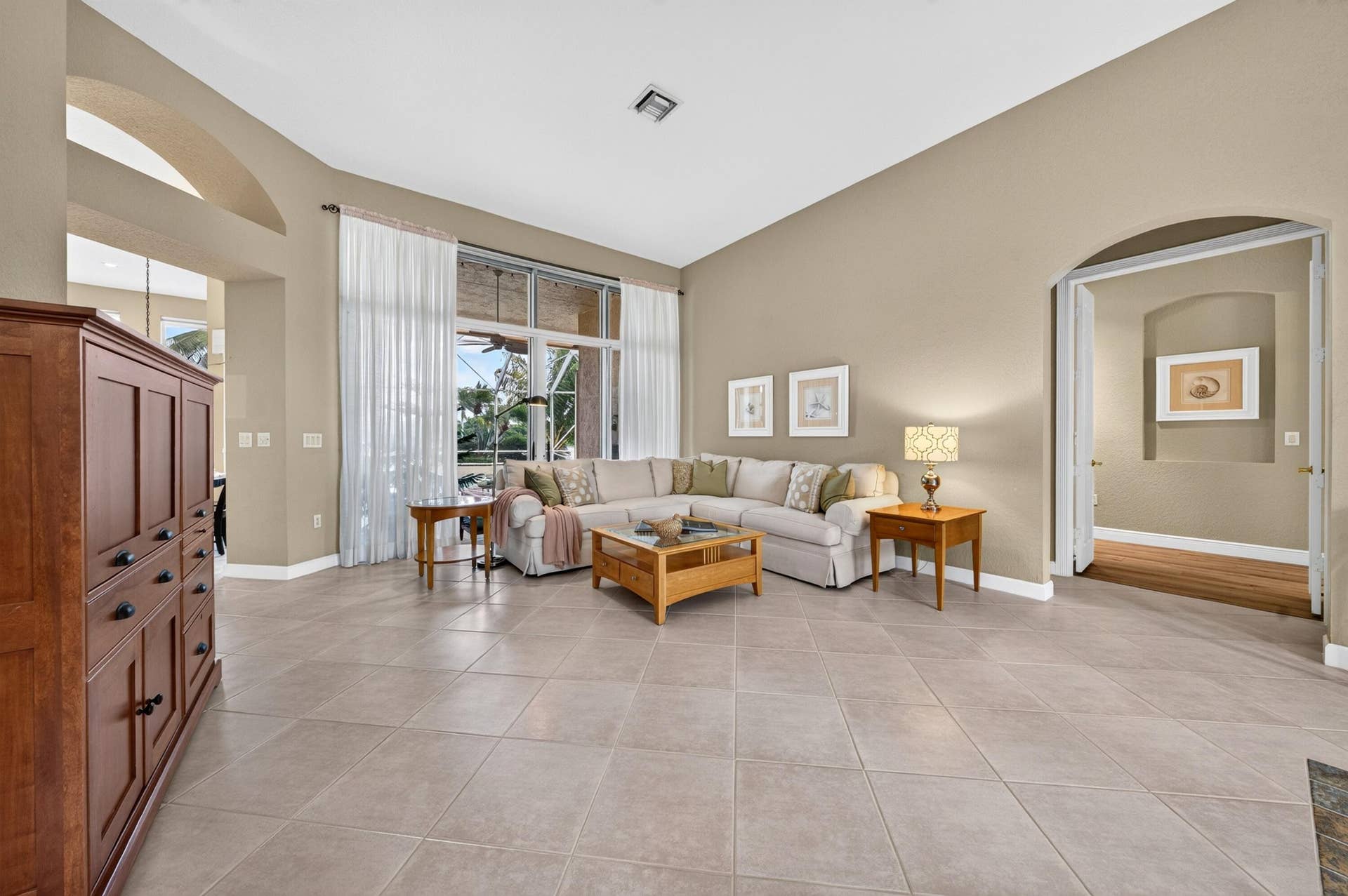 6930 NW 104th Lane, Parkland, FL 33076 009-033-Living Room-4000x2660
