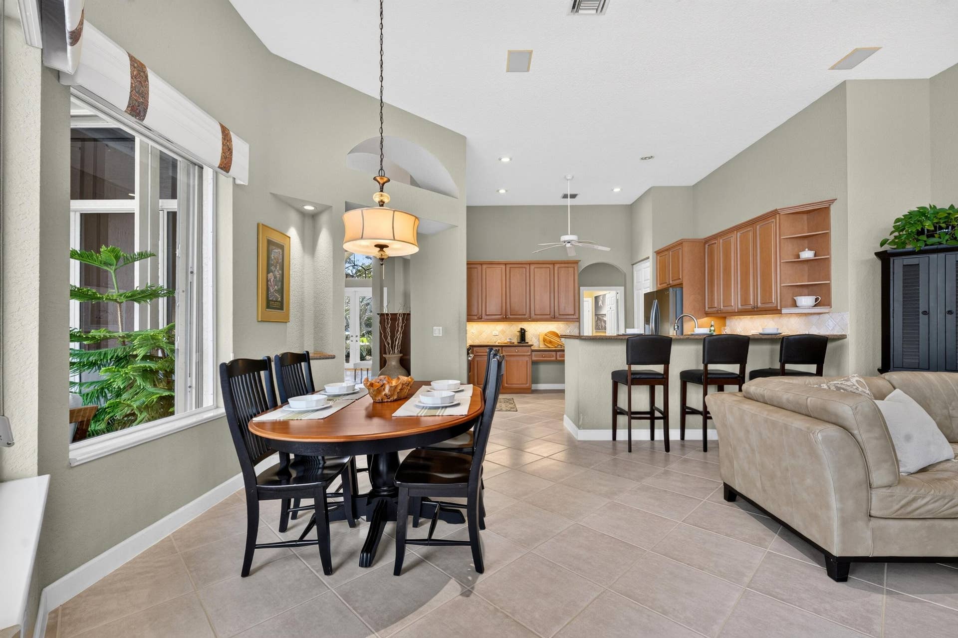6930 NW 104th Lane, Parkland, FL 33076 019-049-KitchenBreakfast-4000x2664