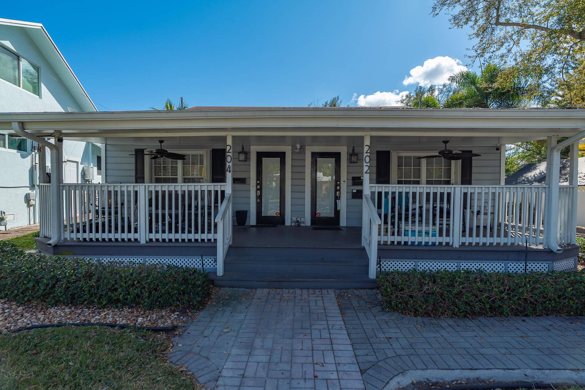202 SE 10th Street, Fort Lauderdale, FL 33316 _T_S0842