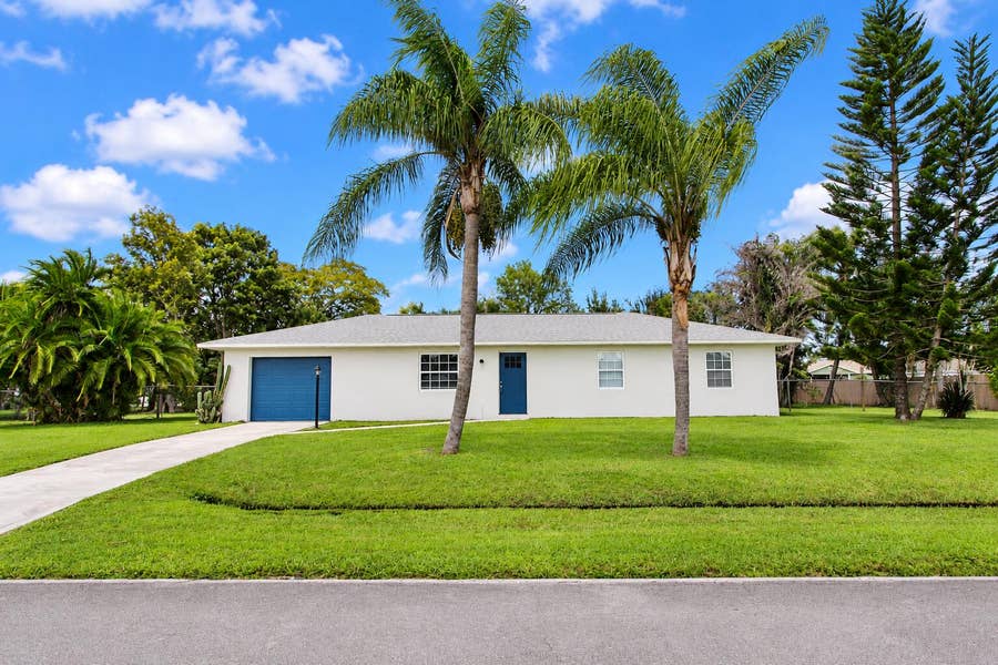 Property photo for 461 SW BUXTON Avenue, Port St Lucie, FL