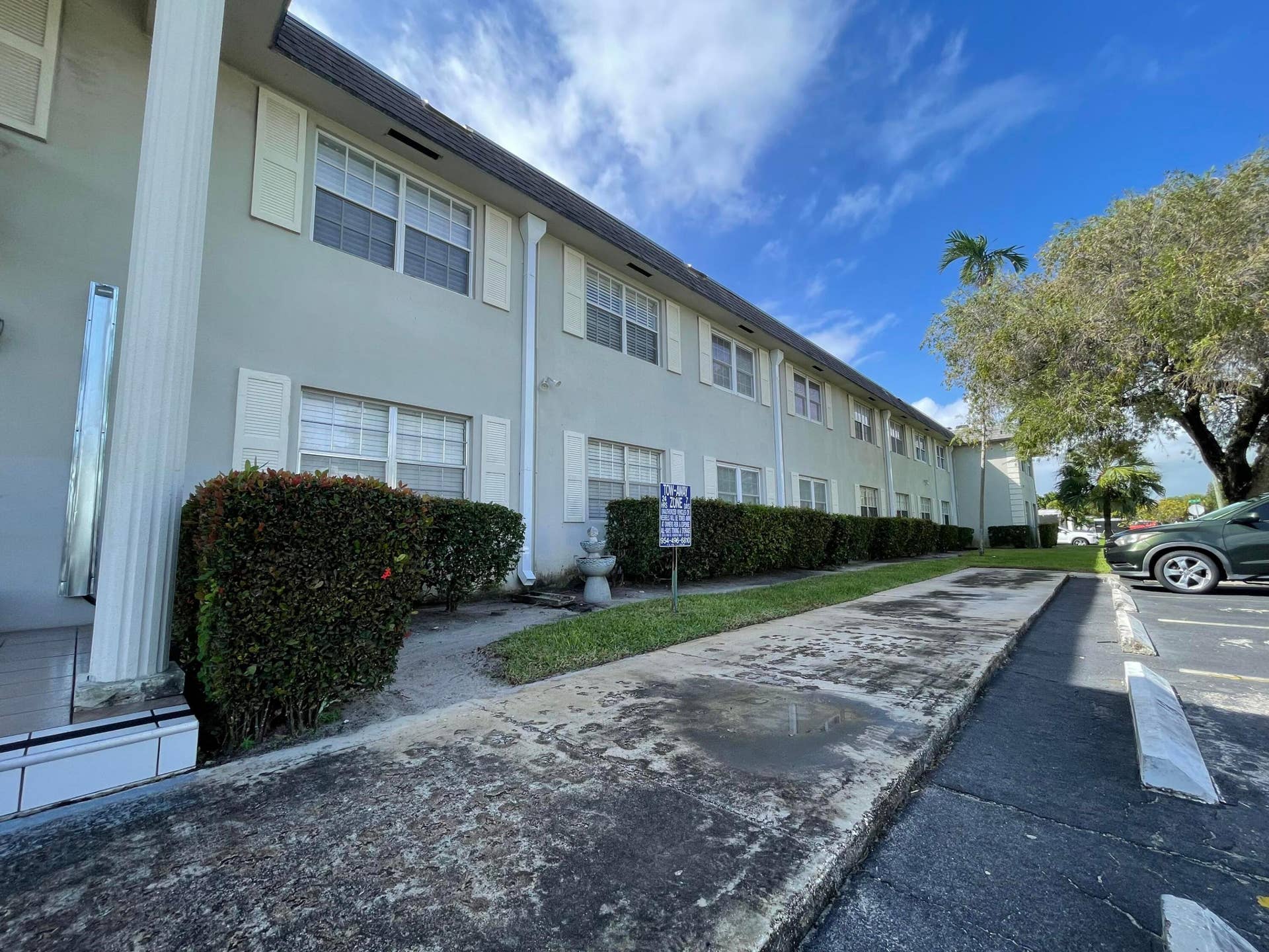 1560 MCKINLEY Street, #214W, Hollywood, Hollywood, FL 33020 IMG_1472