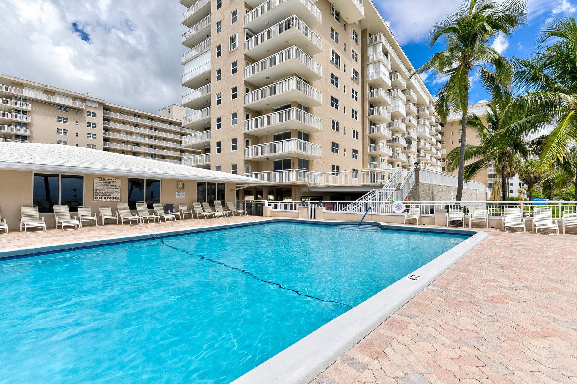 1050 HILLSBORO MILE, #702W, Hillsboro Beach, FL 33062 46-web-or-mls-60-print-59-print-01_760a3