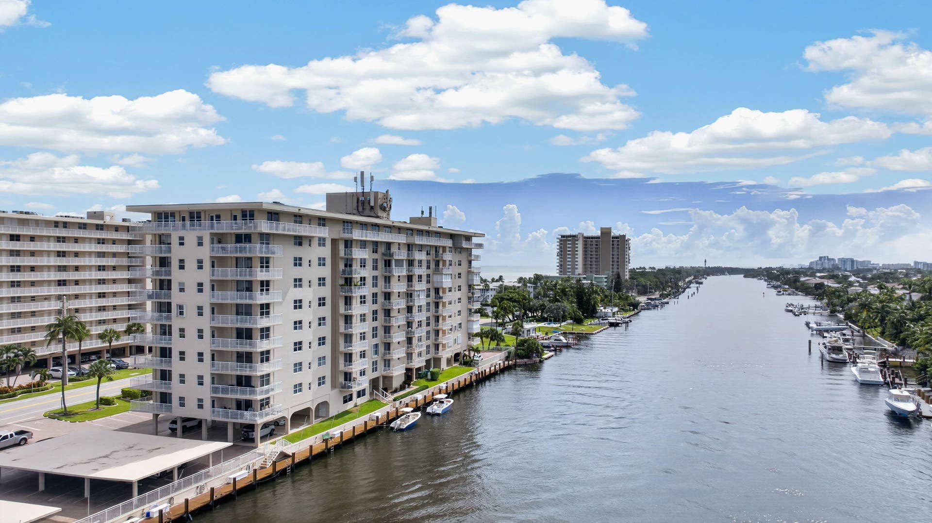 1050 HILLSBORO MILE, #702W, Hillsboro Beach, FL 33062 2-web-or-mls-1050-34