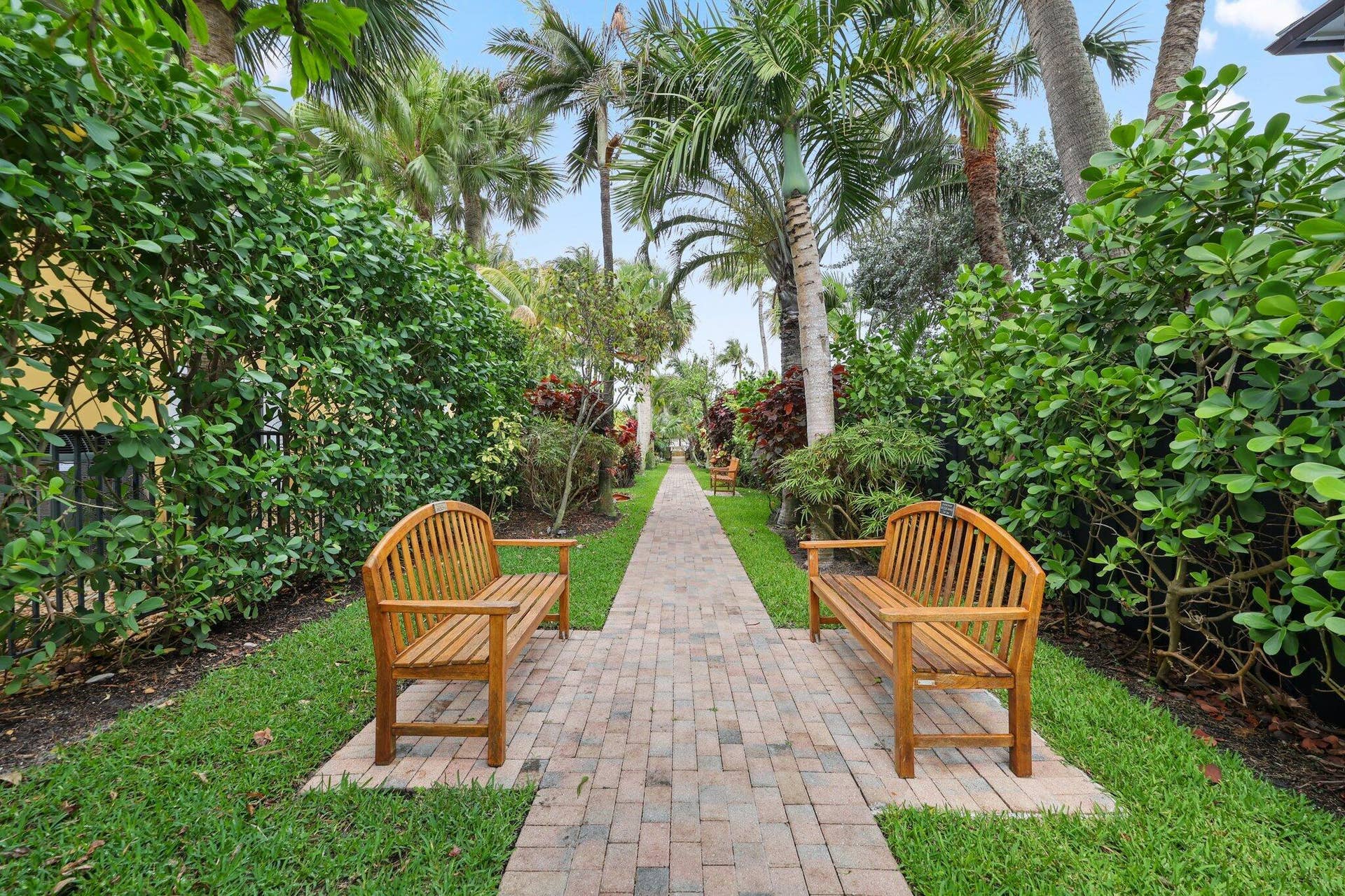 122 Lighthouse Drive, Jupiter Inlet Colony, FL 33469 1G5A4304.jpg-SMALL