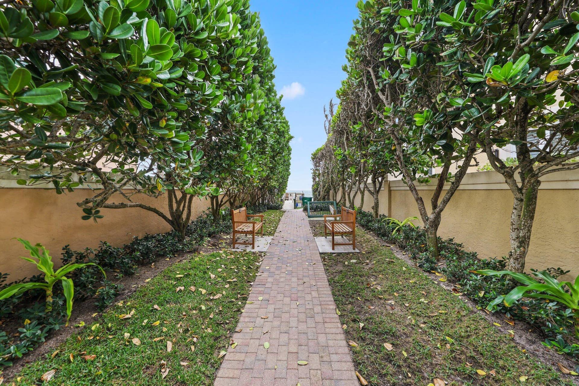 122 Lighthouse Drive, Jupiter Inlet Colony, FL 33469 1G5A4328.jpg-SMALL