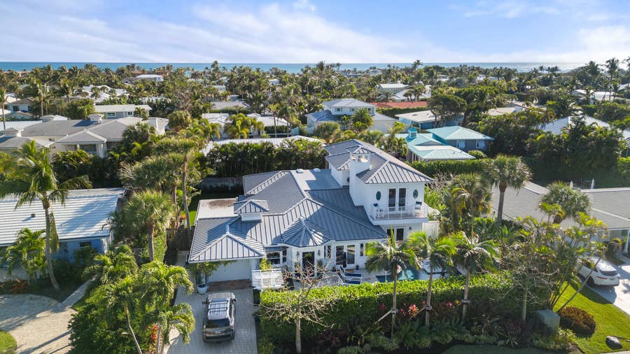 Property photo for 122 Lighthouse Drive, Jupiter Inlet Colony, FL