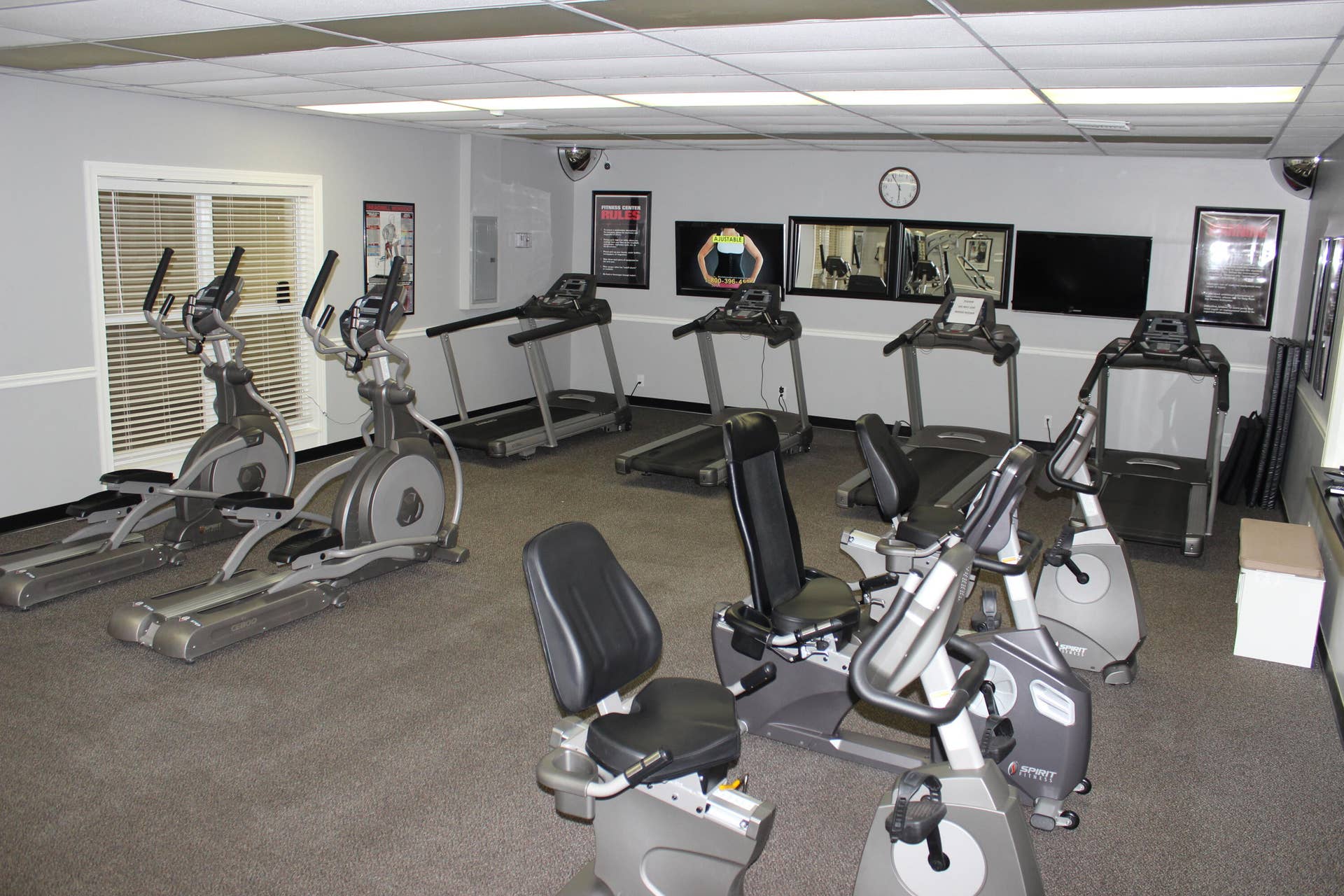 2731 E EMORY Drive E, #D, West Palm Beach, FL 33415 IMG_4400