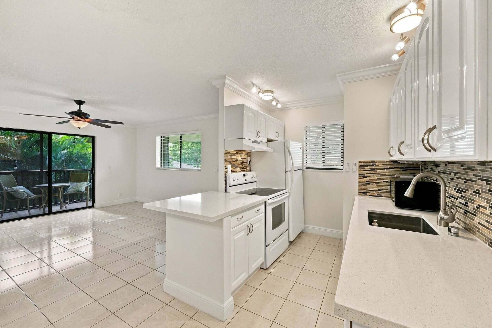 522 TRACE Circle, #212, Deerfield Beach, Deerfield Beach, FL 33441 14-453A9592