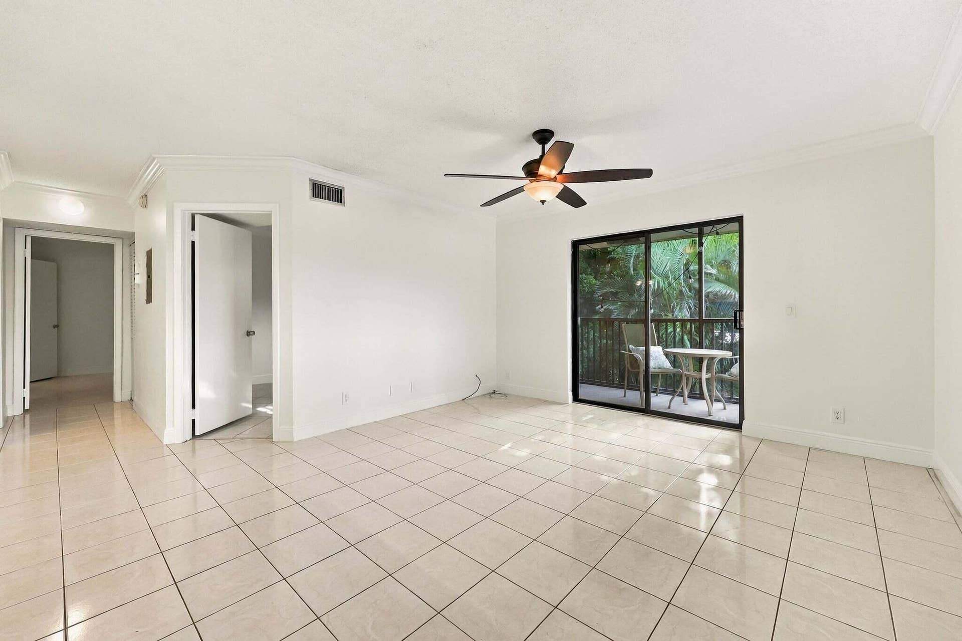 522 TRACE Circle, #212, Deerfield Beach, Deerfield Beach, FL 33441 07-453A9568