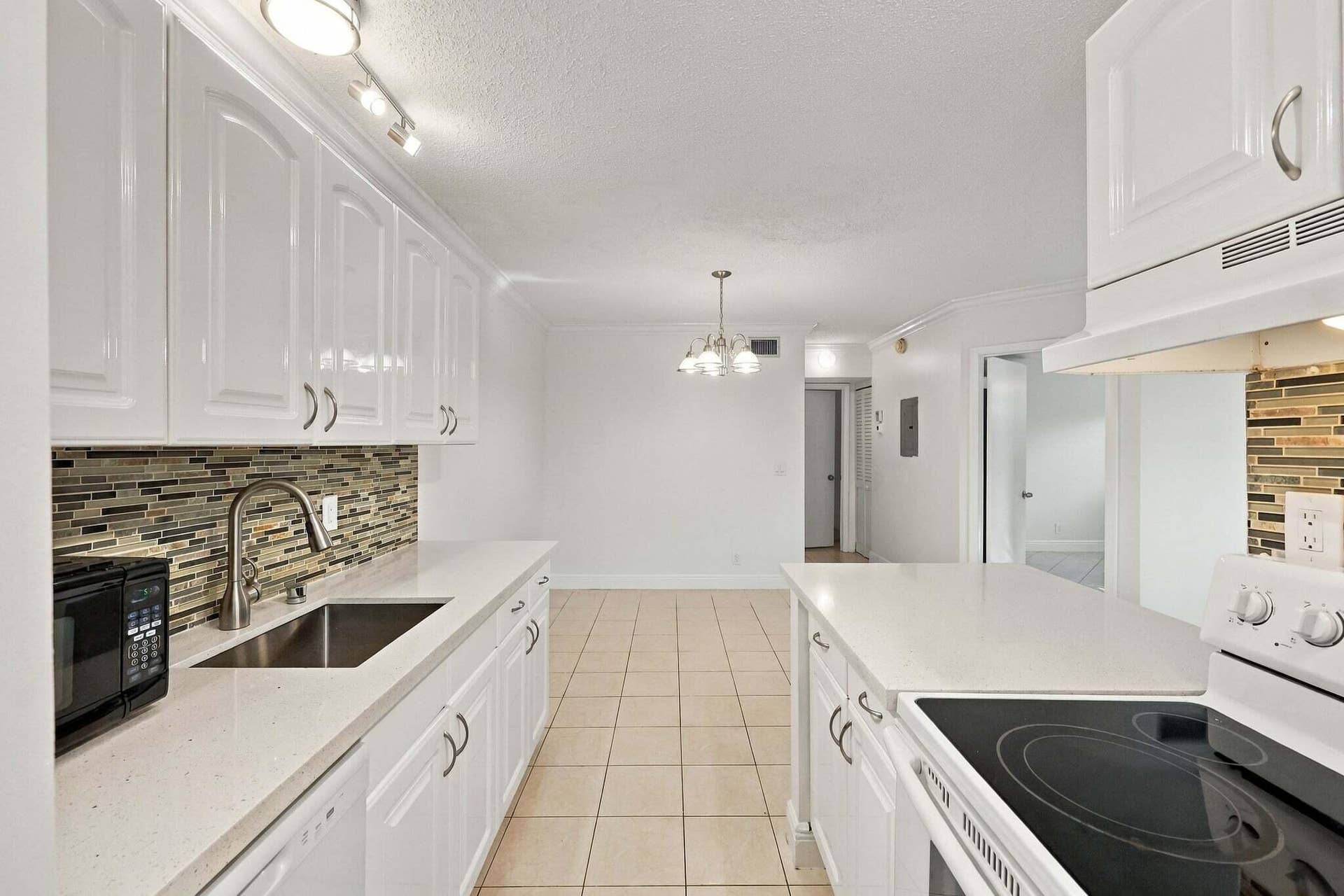 522 TRACE Circle, #212, Deerfield Beach, Deerfield Beach, FL 33441 15-453A9595