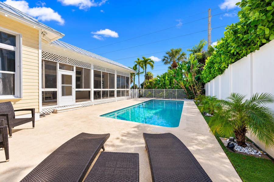 Property photo for 400 Seaside Lane, Juno Beach, FL