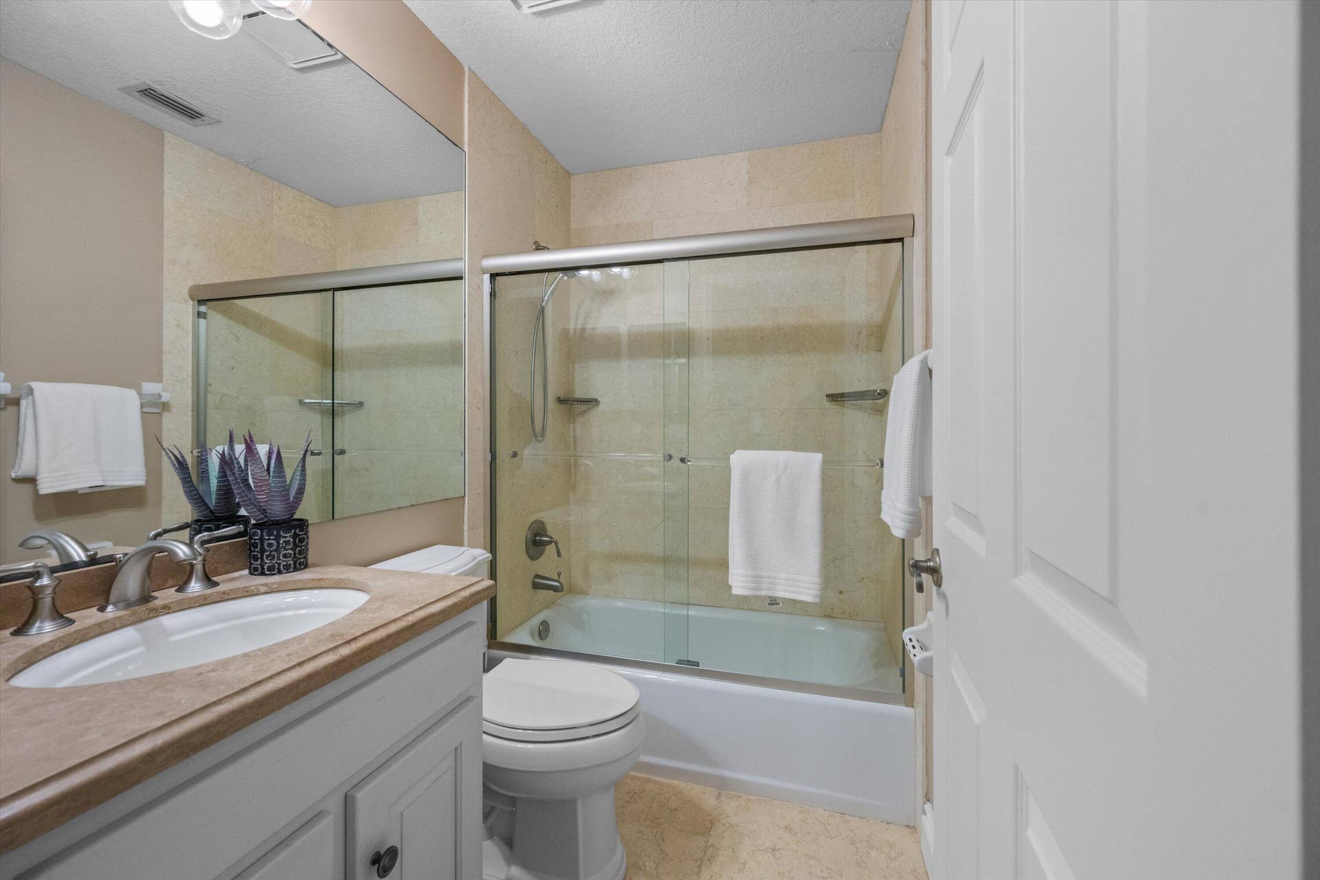 400 Seaside Lane, Juno Beach, FL 33408 400 Seaside (28)