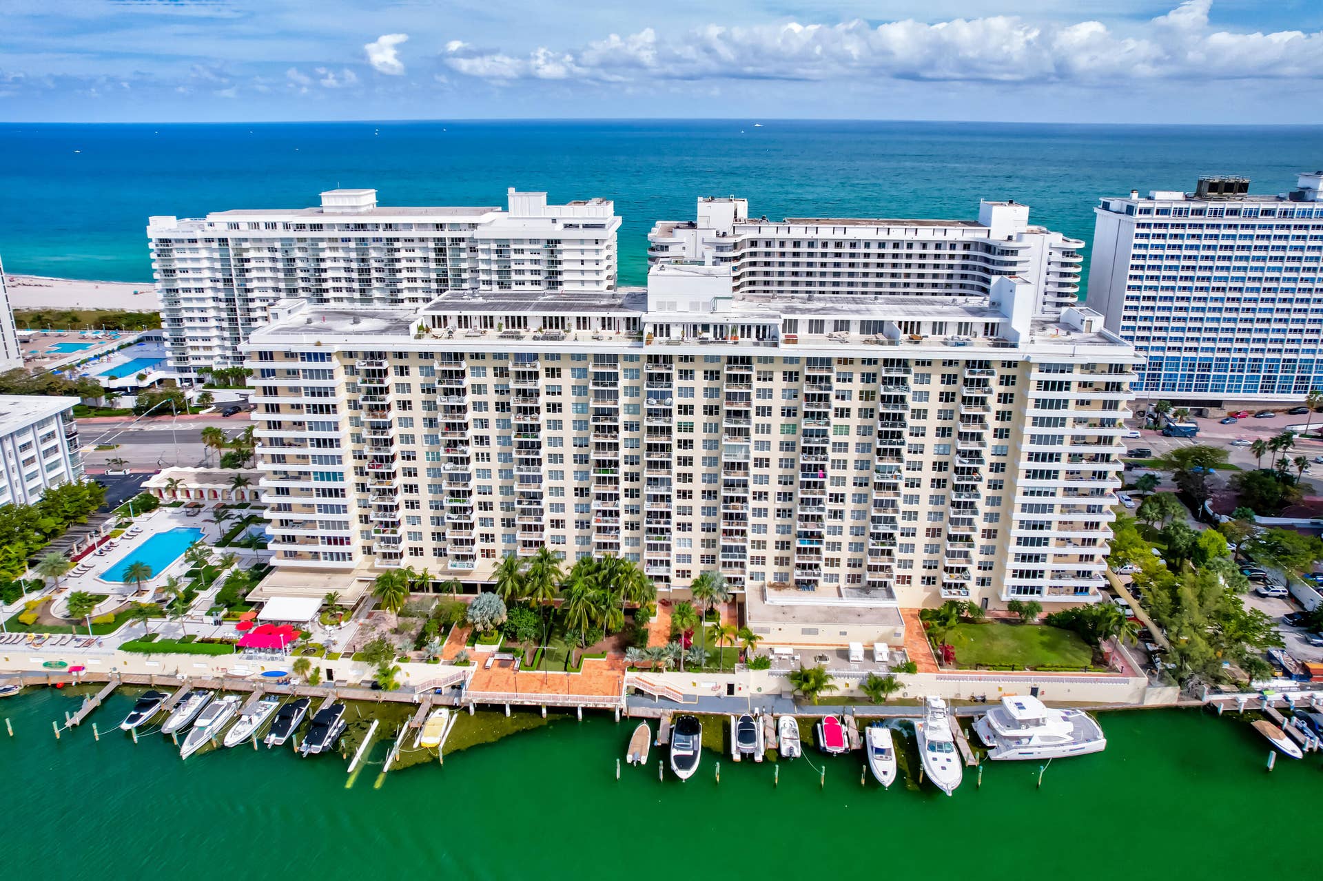 5600 Collins Avenue, #6M, Miami Beach, FL 33140 68-print-DJI_0007_8_9