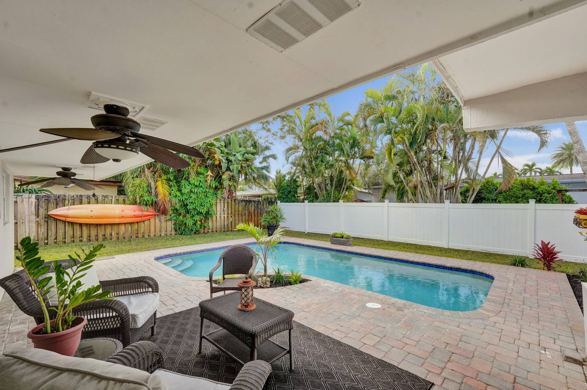2000 NW 117TH Terrace, Pembroke Pines, FL 33026 86-print-DSC07950