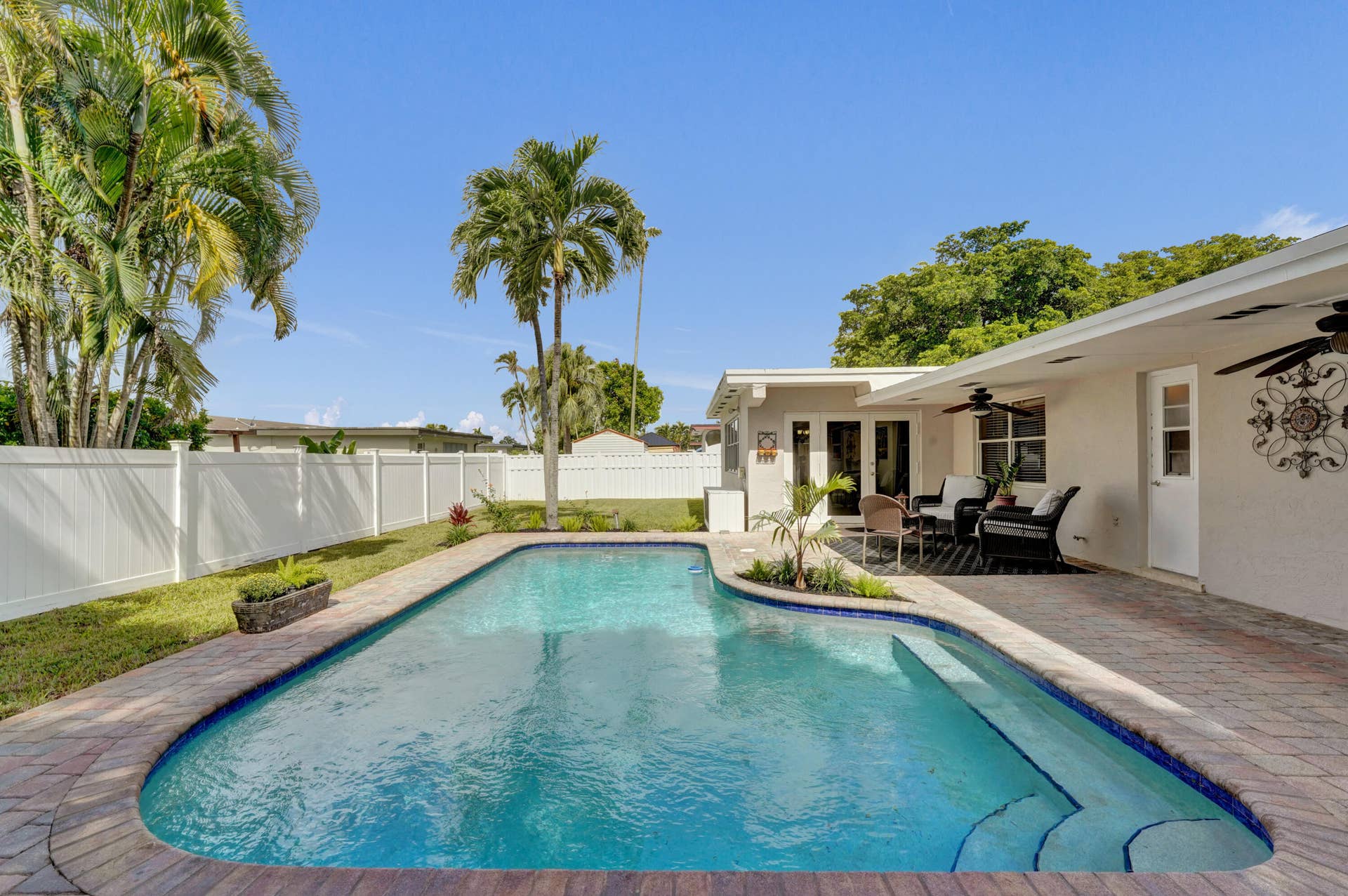 2000 NW 117TH Terrace, Pembroke Pines, FL 33026 77-print-DSC07965