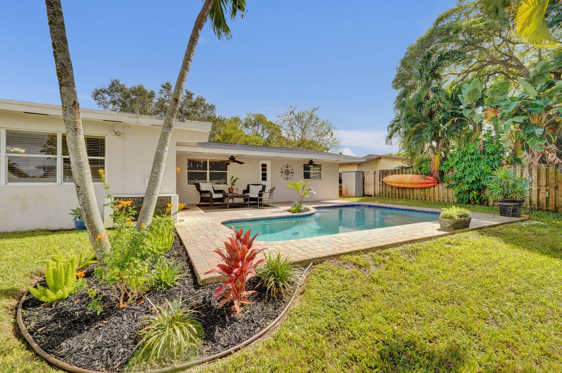 2000 NW 117TH Terrace, Pembroke Pines, FL 33026 80-print-DSC07974