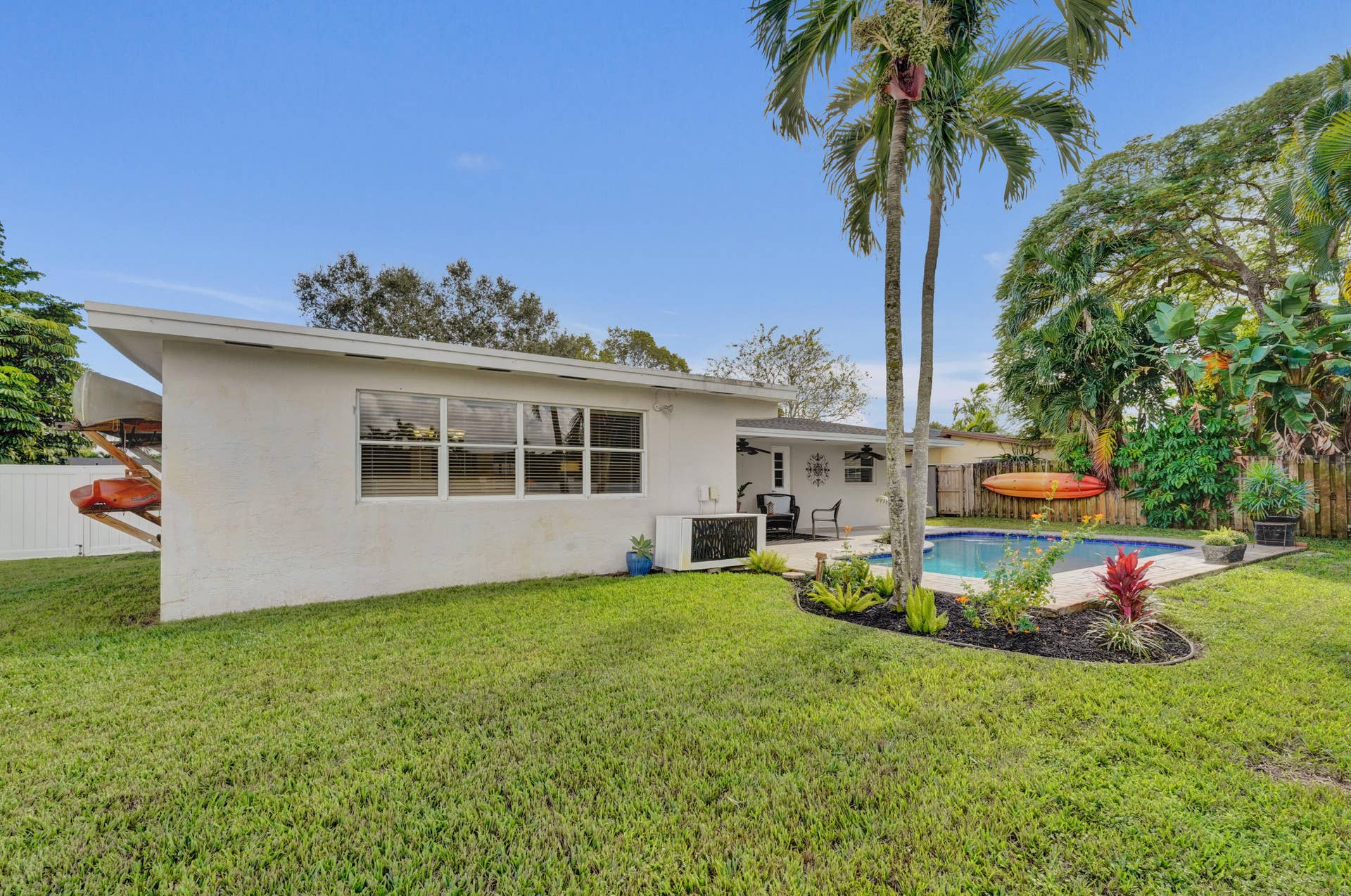 2000 NW 117TH Terrace, Pembroke Pines, FL 33026 87-print-DSC07992