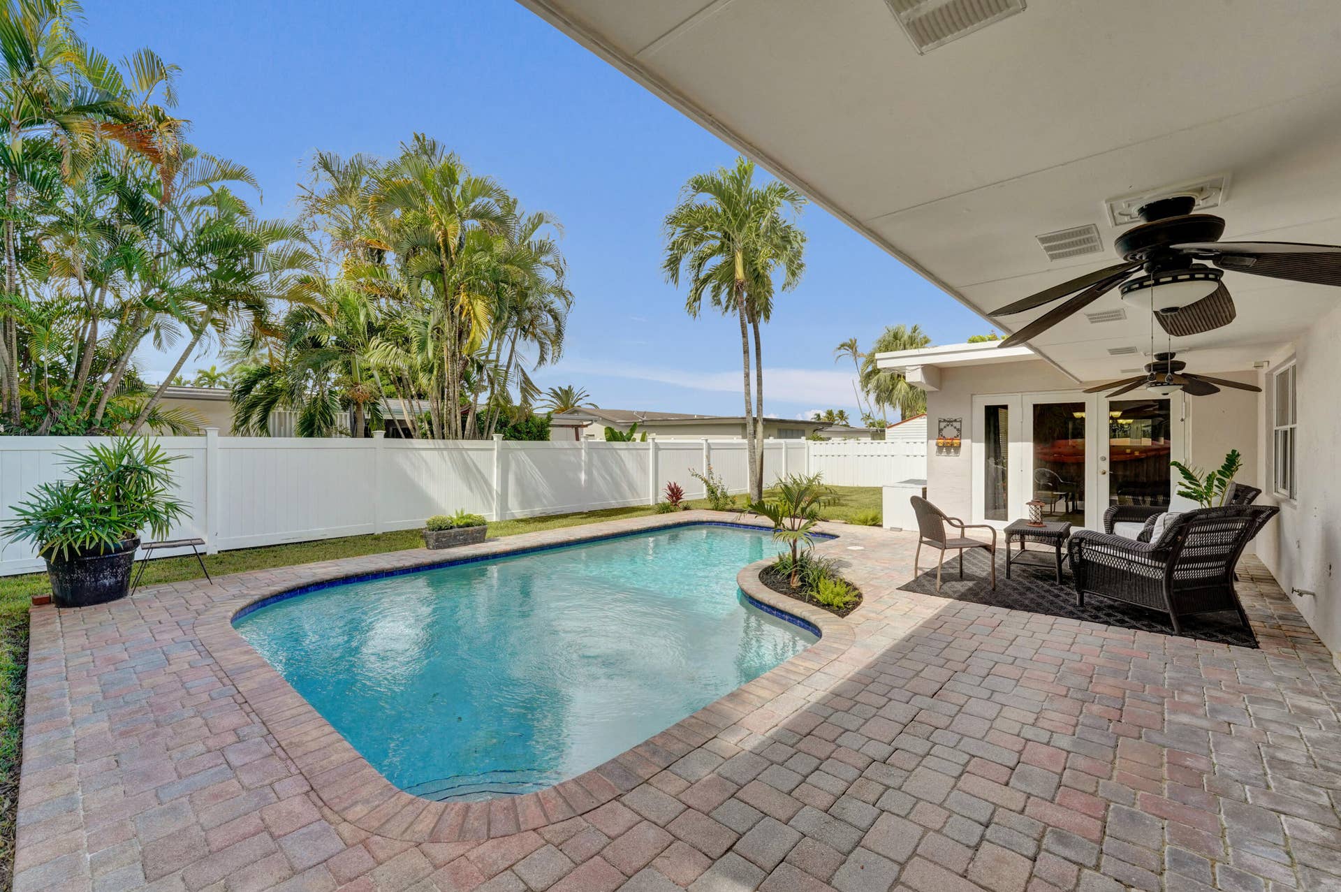 2000 NW 117TH Terrace, Pembroke Pines, FL 33026 76-print-DSC07962