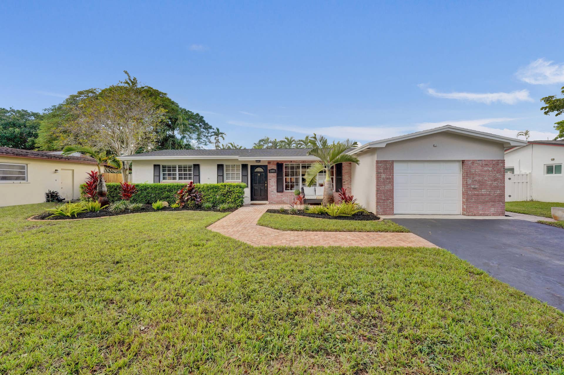 2000 NW 117TH Terrace, Pembroke Pines, FL 33026 19-print-DSC07938