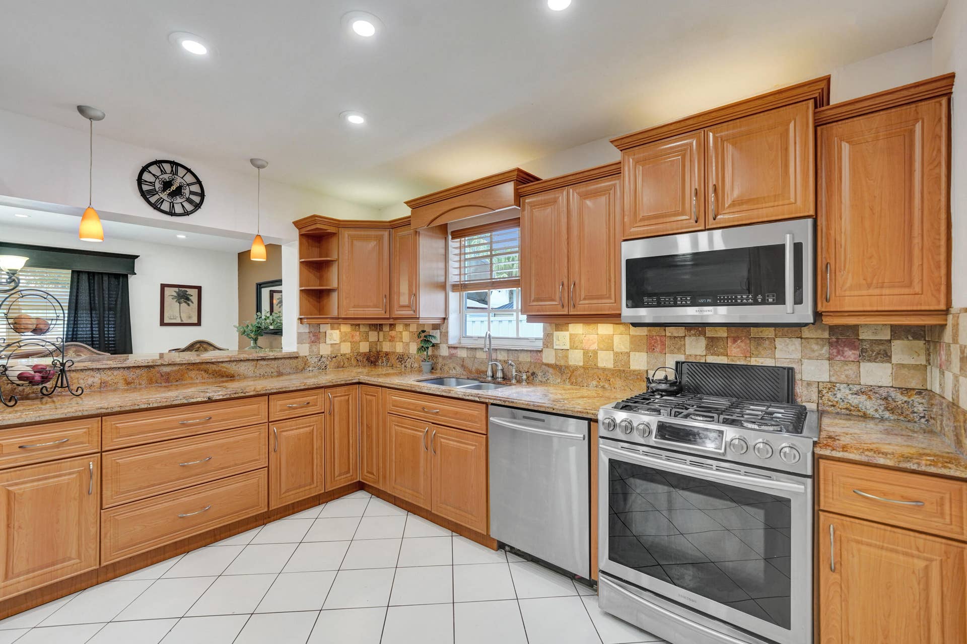 2000 NW 117TH Terrace, Pembroke Pines, FL 33026 39-print-DSC08100