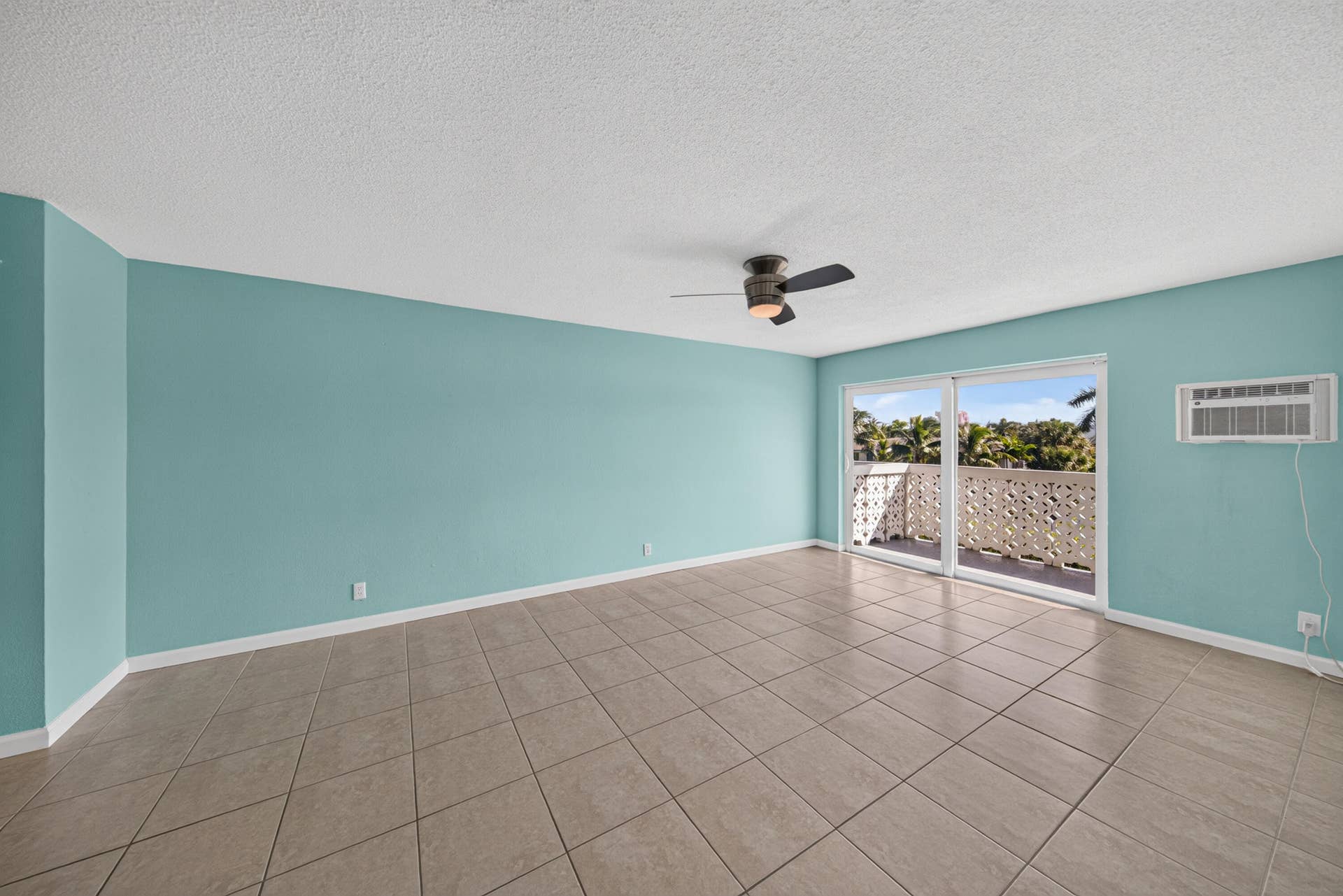 3220 BAYVIEW Drive, #314, Fort Lauderdale, Fort Lauderdale, FL 33306 Impact Sliding Doors and Window