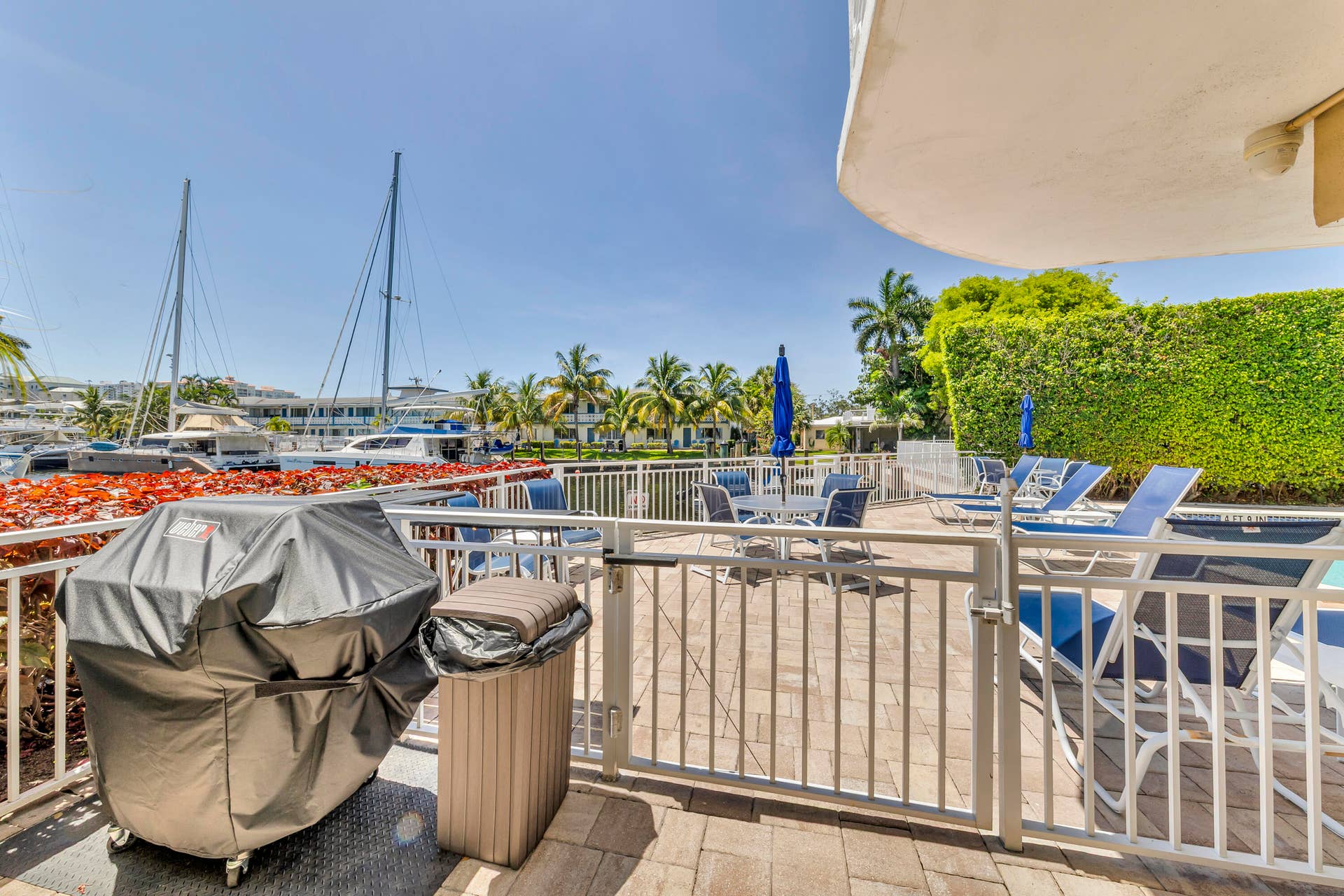 3220 BAYVIEW Drive, #314, Fort Lauderdale, Fort Lauderdale, FL 33306 Barbecue Grill