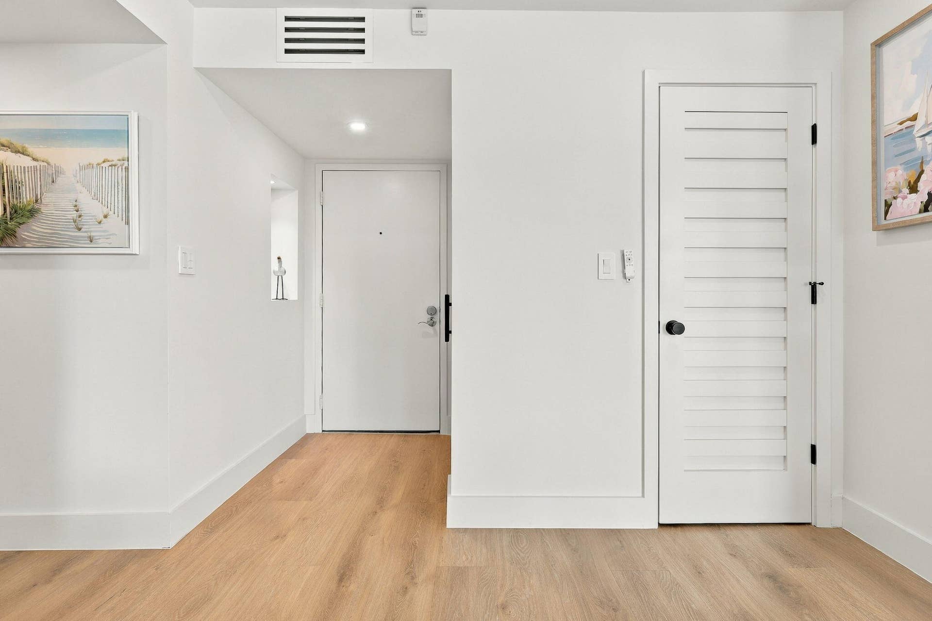 Foyer Entry
