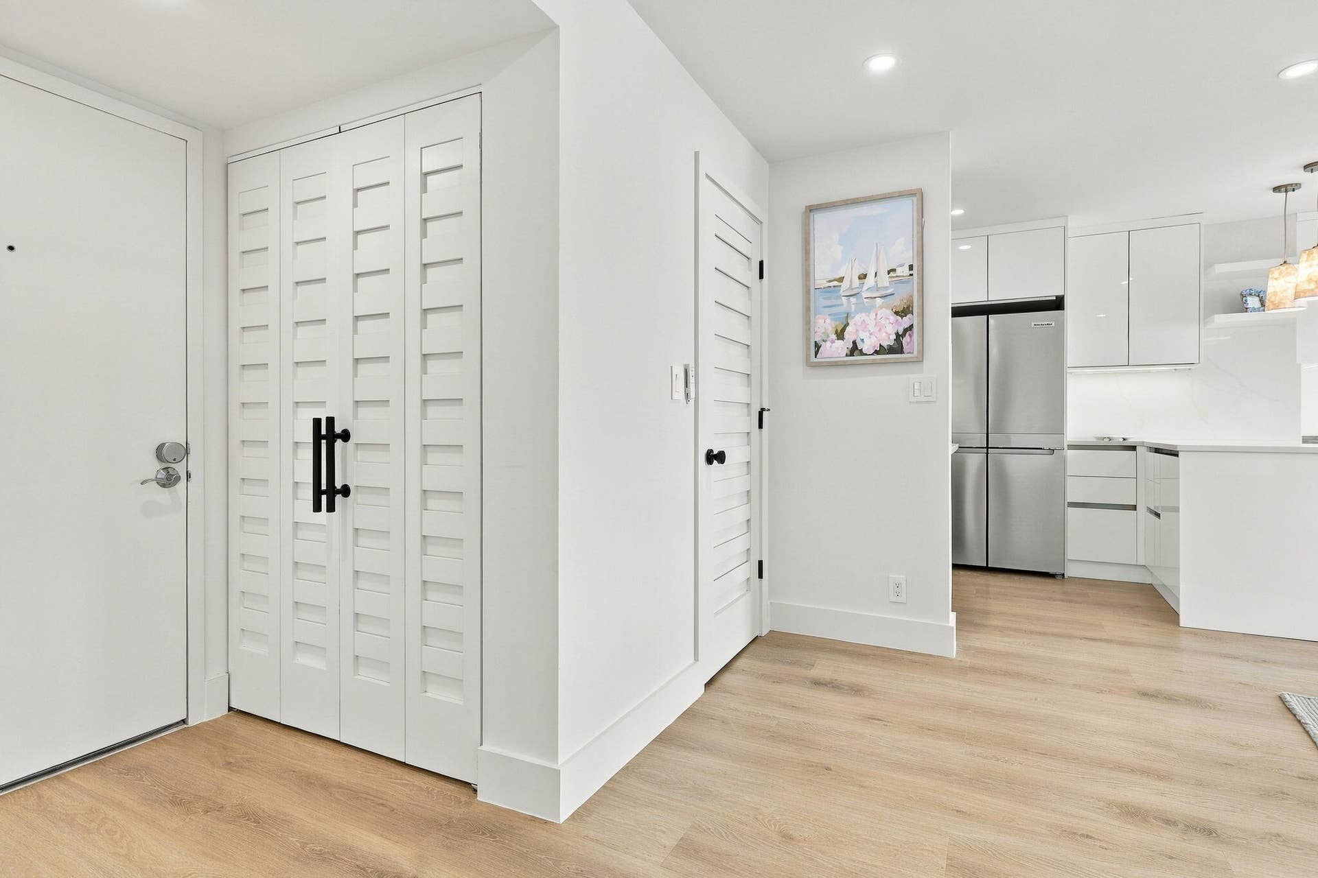 Entry/Mechanical Closet