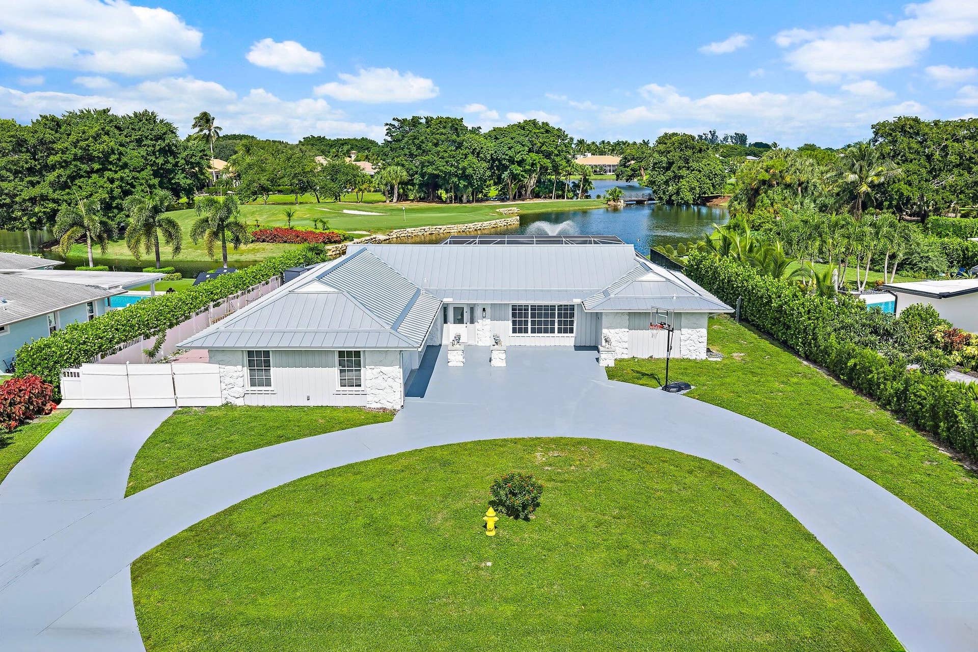 4837 Holly Drive, Palm Beach Gardens, FL 33418 4837 Holly Drive