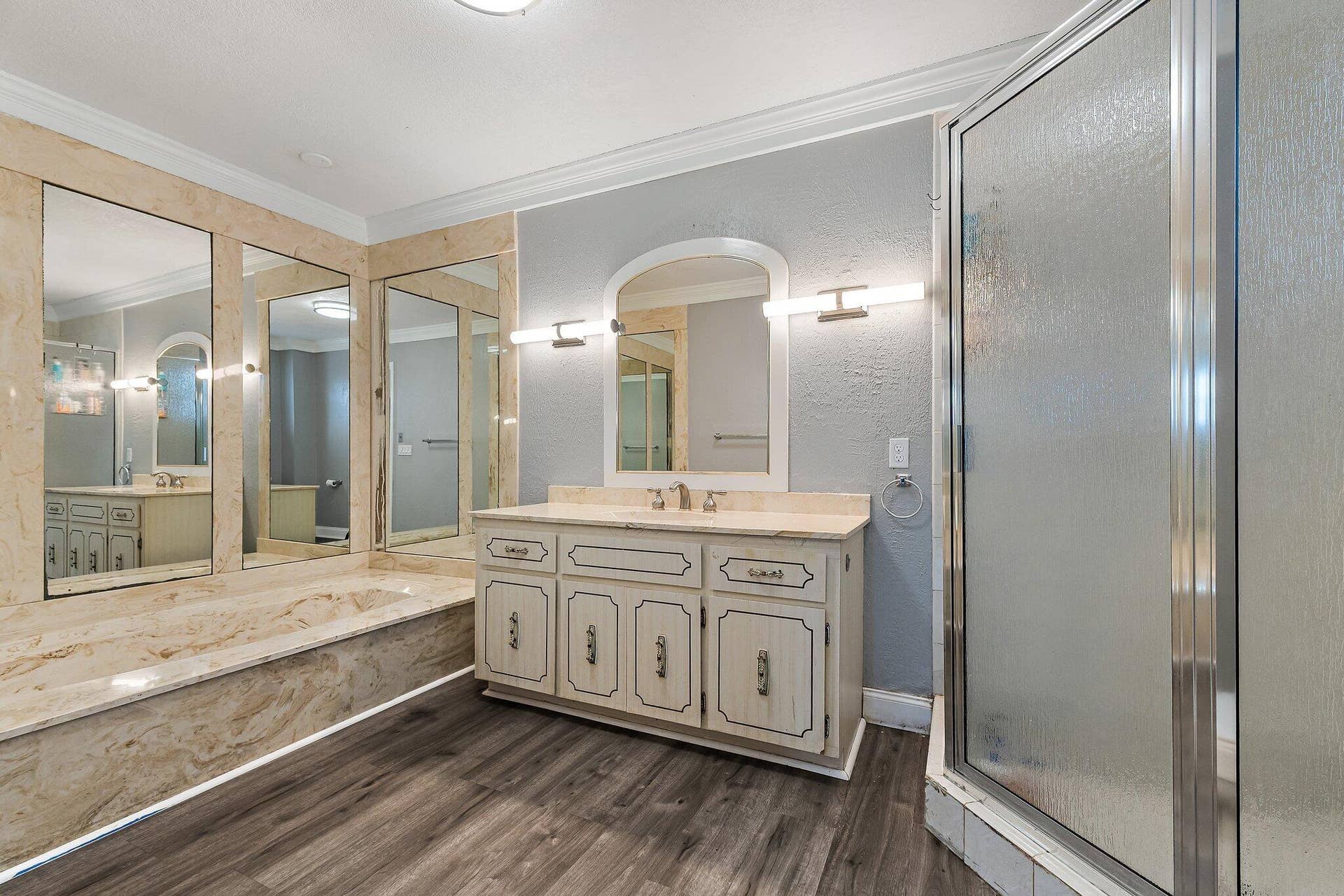 4837 Holly Drive, Palm Beach Gardens, FL 33418 4837 Holly Drive