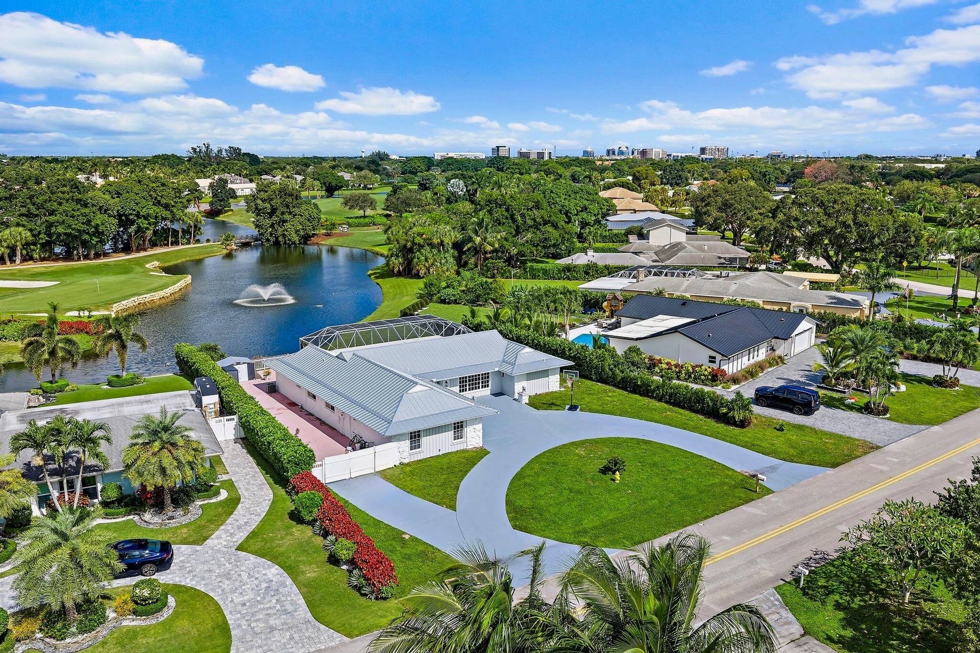 4837 Holly Drive, Palm Beach Gardens, FL 33418 4837 Holly Drive