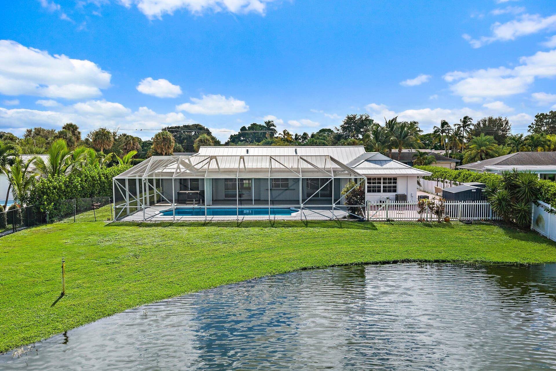 4837 Holly Drive, Palm Beach Gardens, FL 33418 4837 Holly Drive
