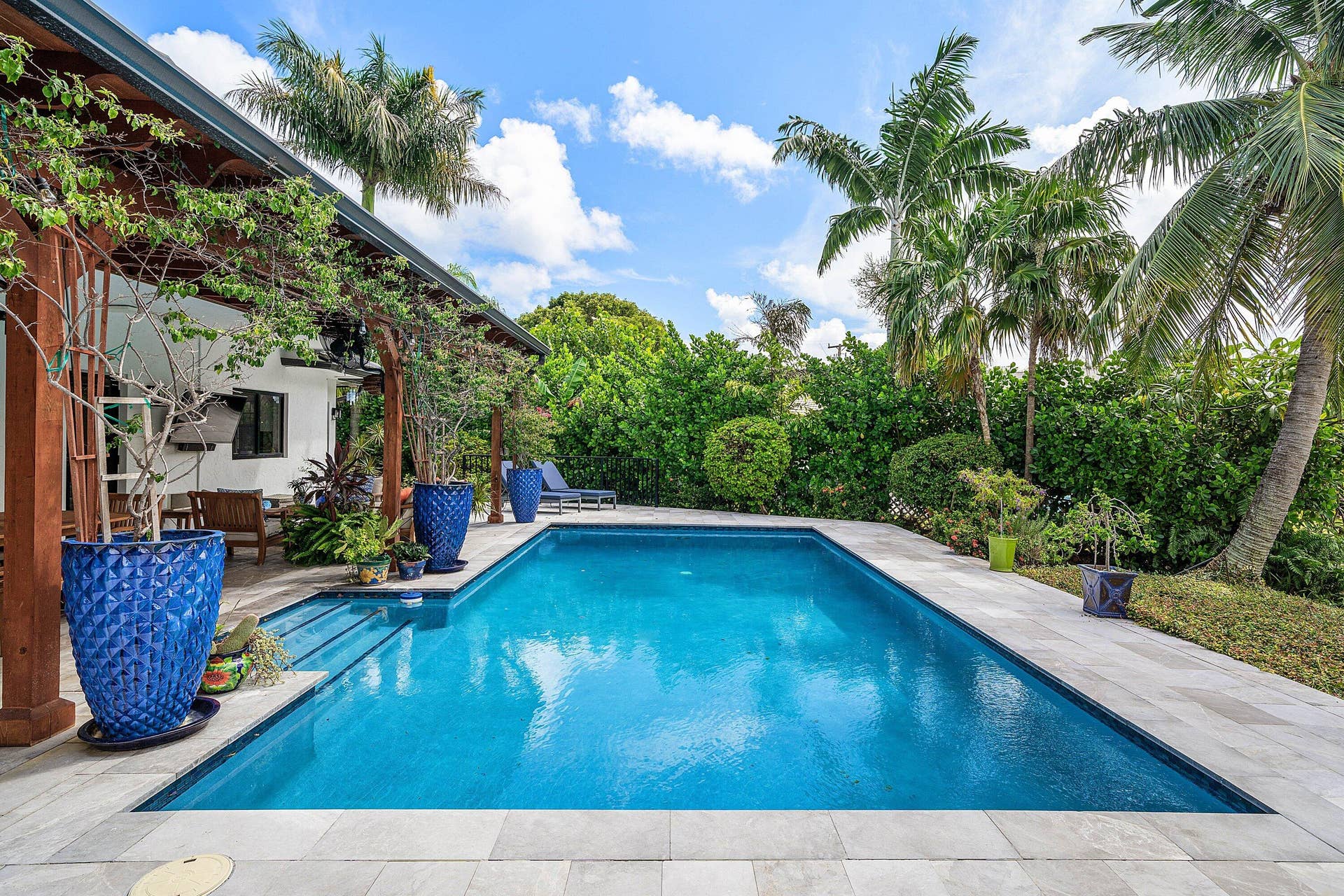 27 Hibiscus Way, Ocean Ridge, FL 33435 043-27HibiscusWay-OceanRidge-FL-33435-SM