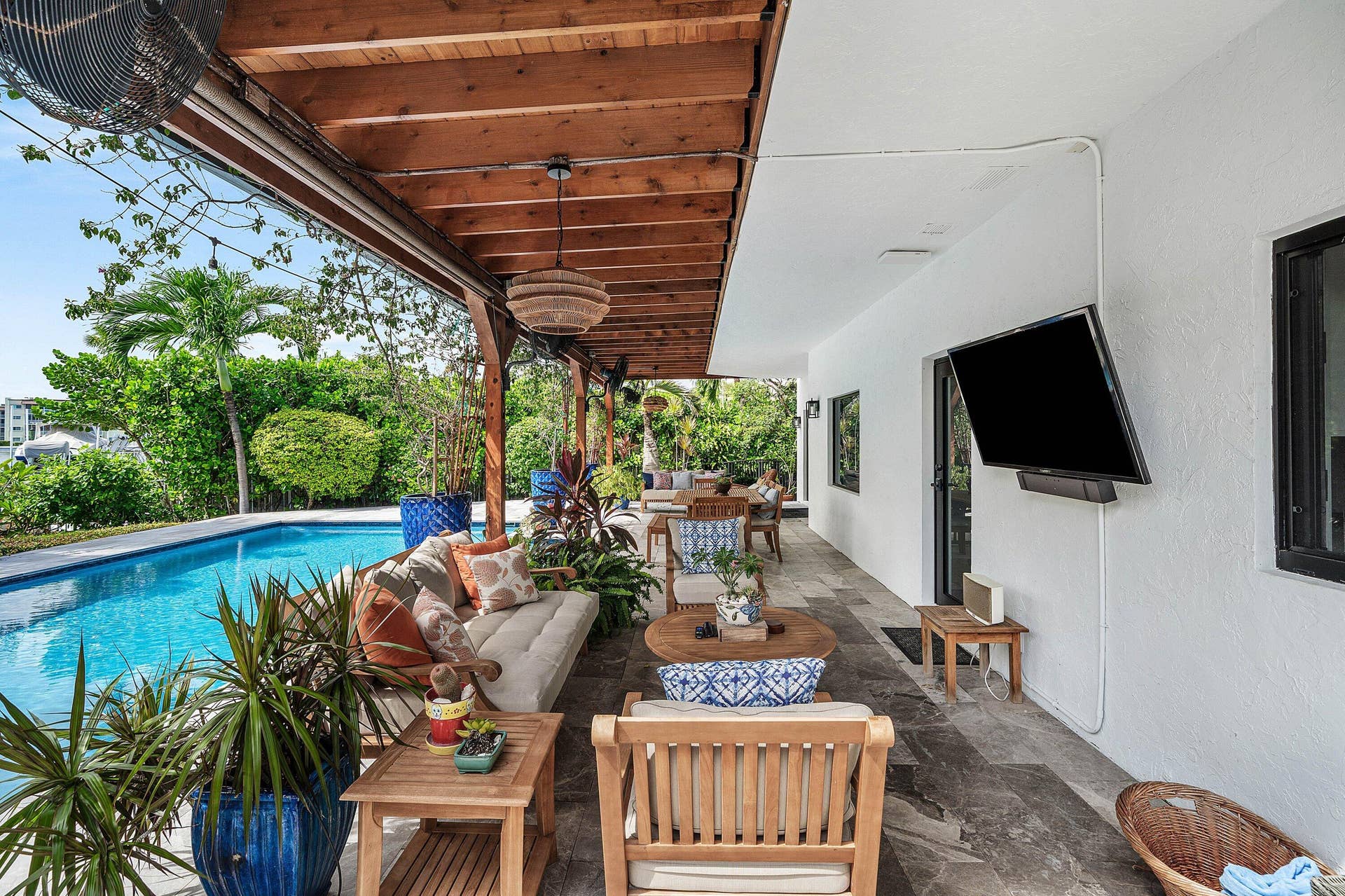 27 Hibiscus Way, Ocean Ridge, FL 33435 042-27HibiscusWay-OceanRidge-FL-33435-SM