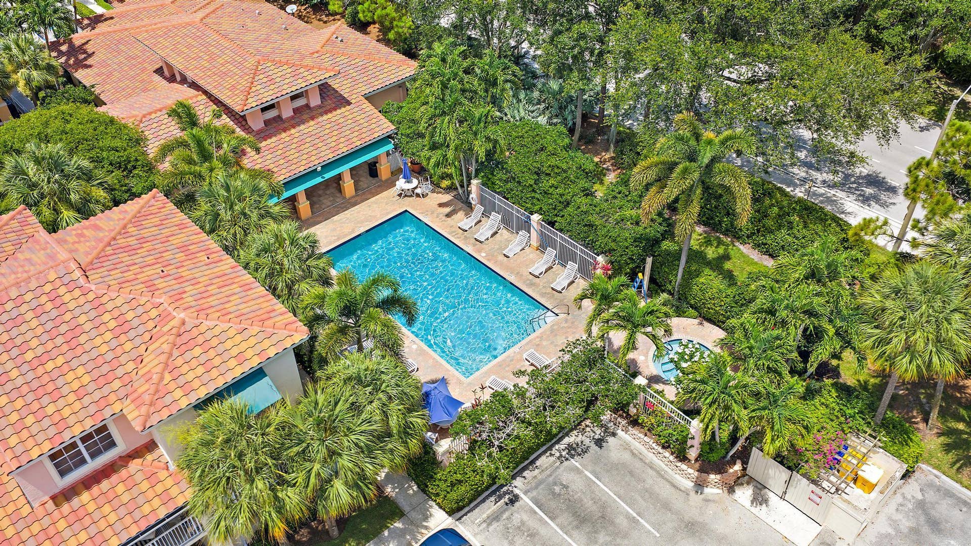 1200 TOWN CENTER Drive, #203, Jupiter, Jupiter, FL 33458 Community Pool
