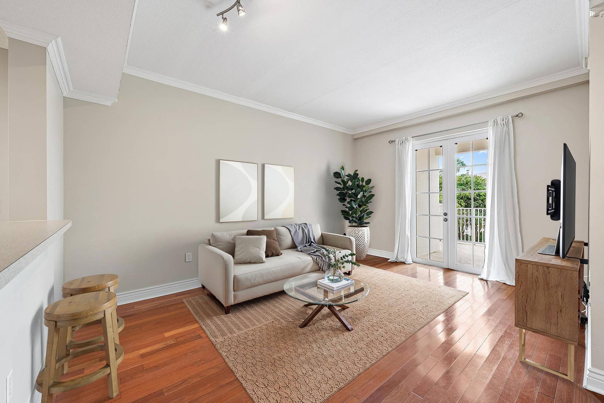 1200 TOWN CENTER Drive, #203, Jupiter, Jupiter, FL 33458 Living-DIning